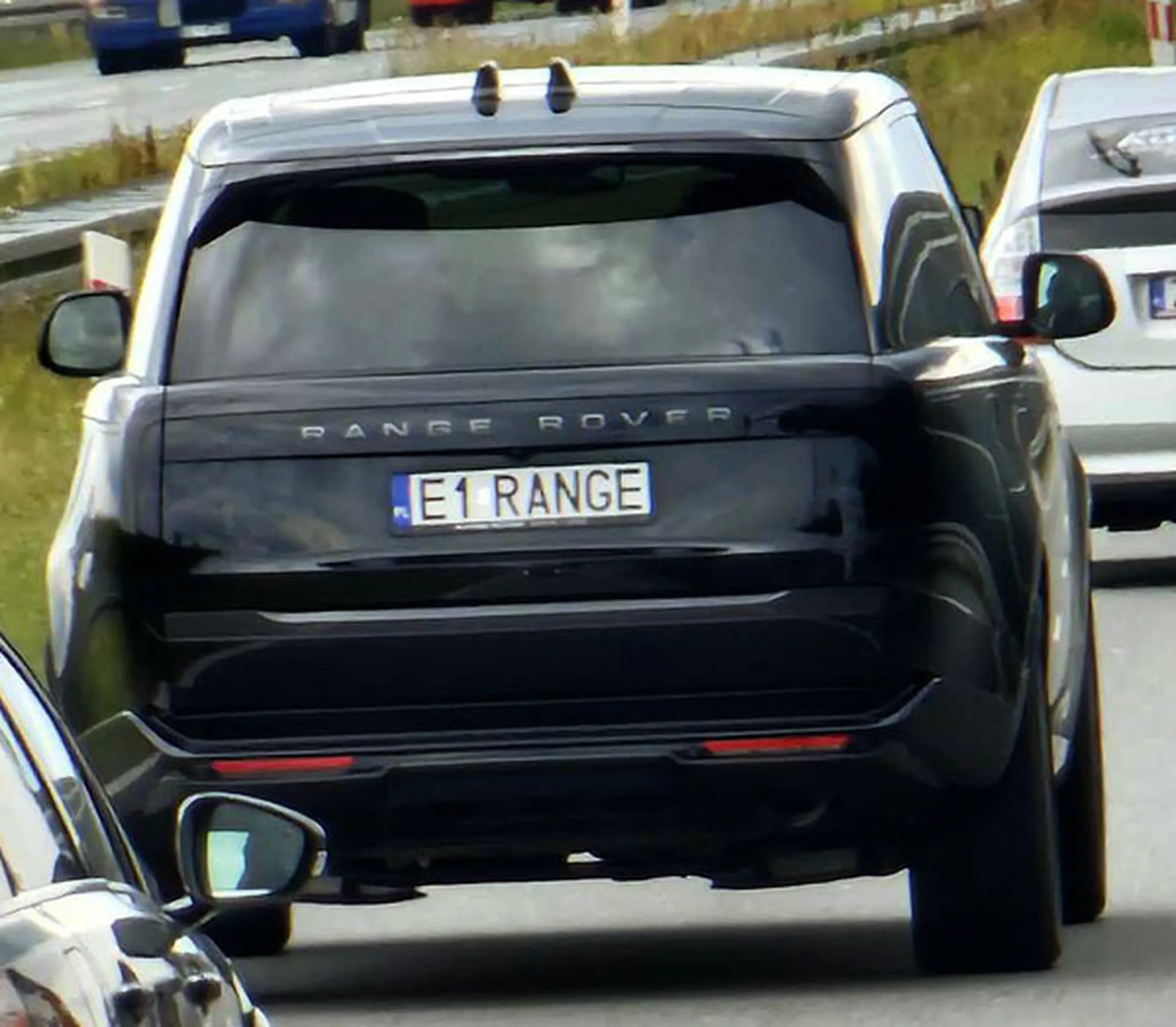 Fajny numer, blacha E1 RANGE