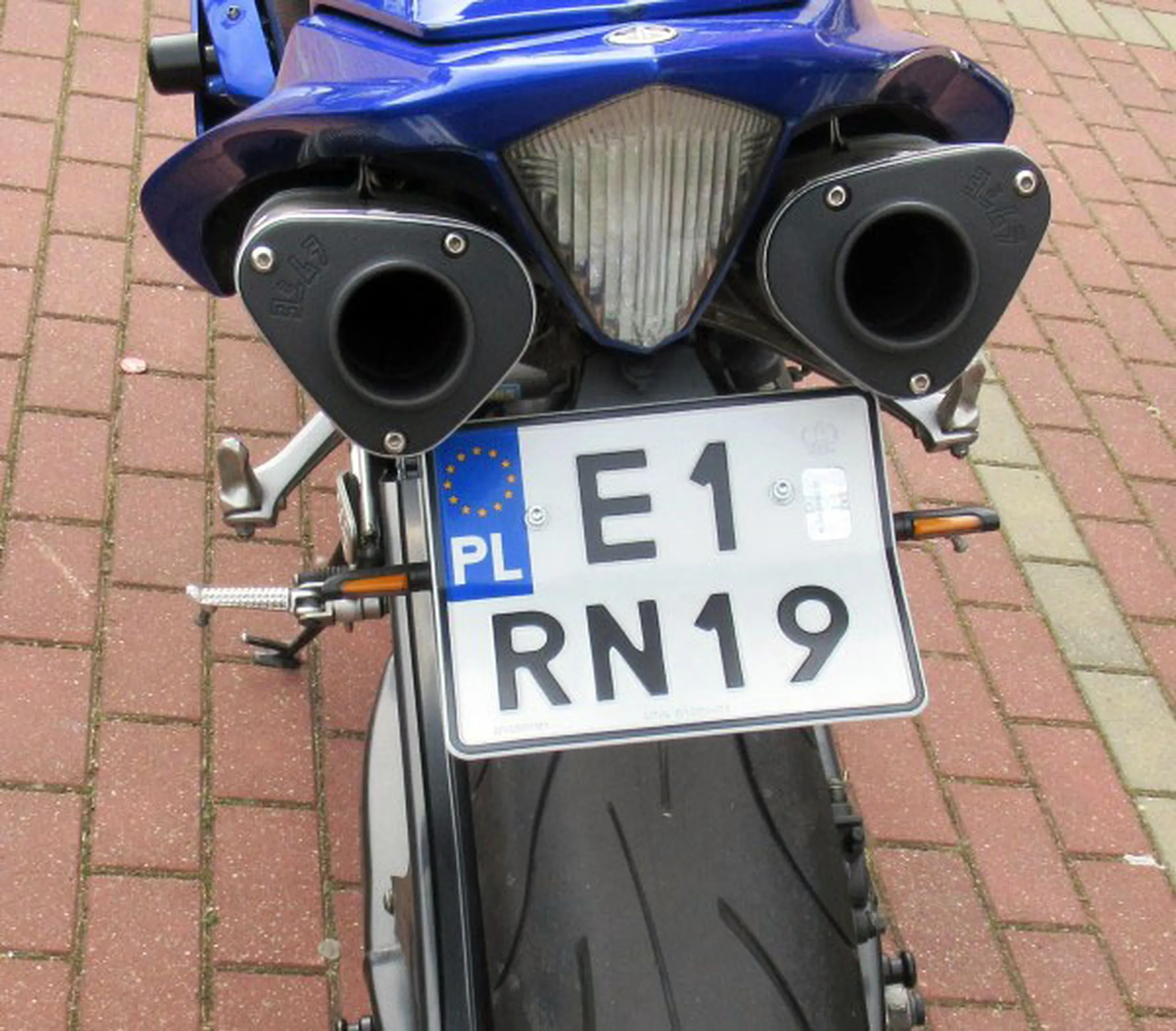 Fajny numer, blacha E1 RN19