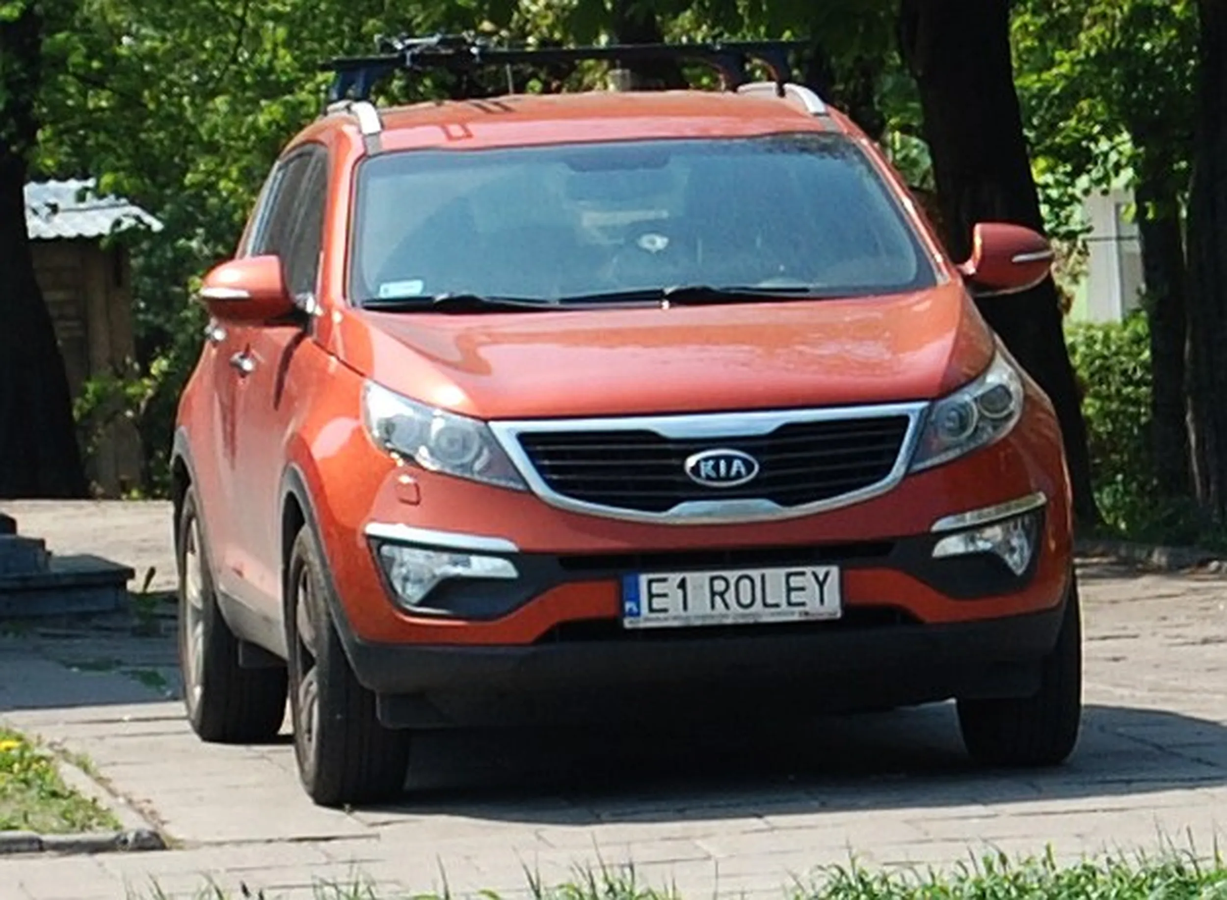 Fajny numer, blacha E1 ROLEY