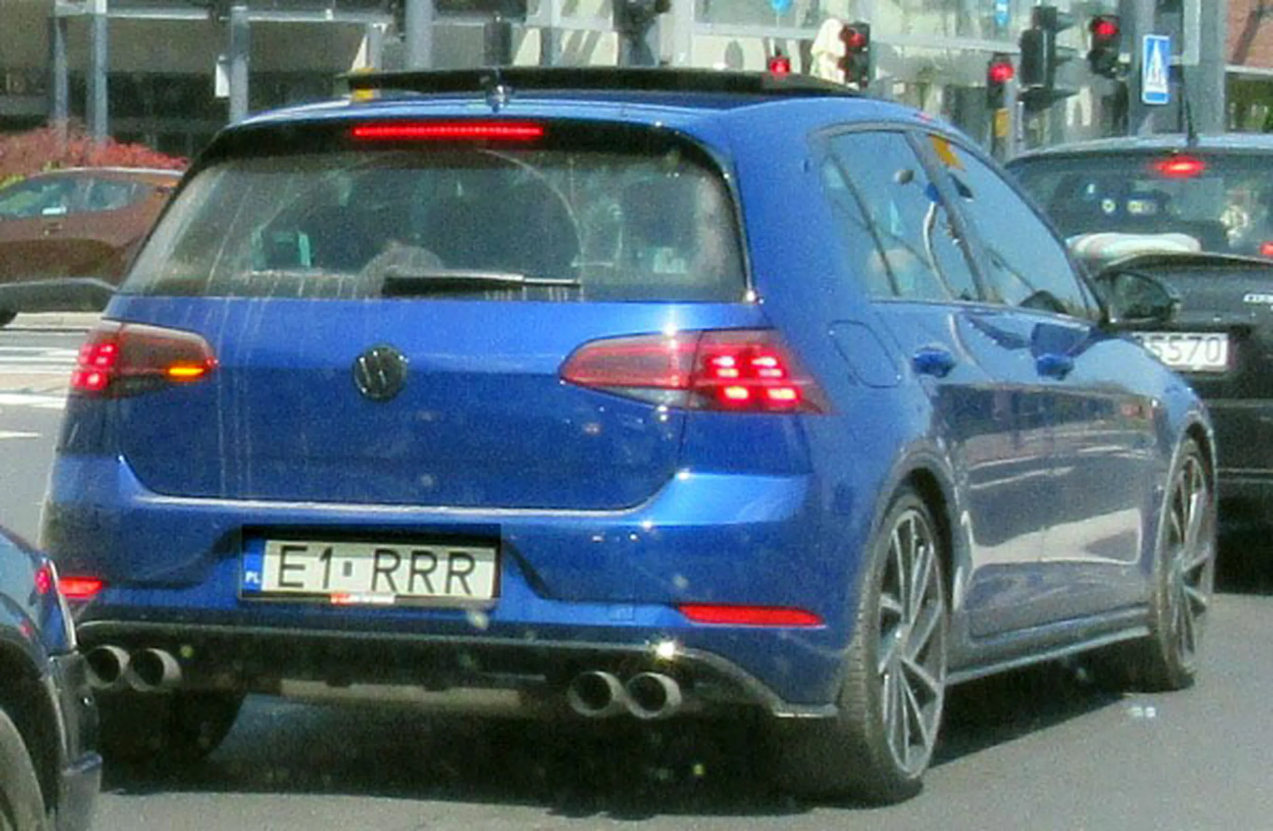 Fajny numer, blacha E1 RRR