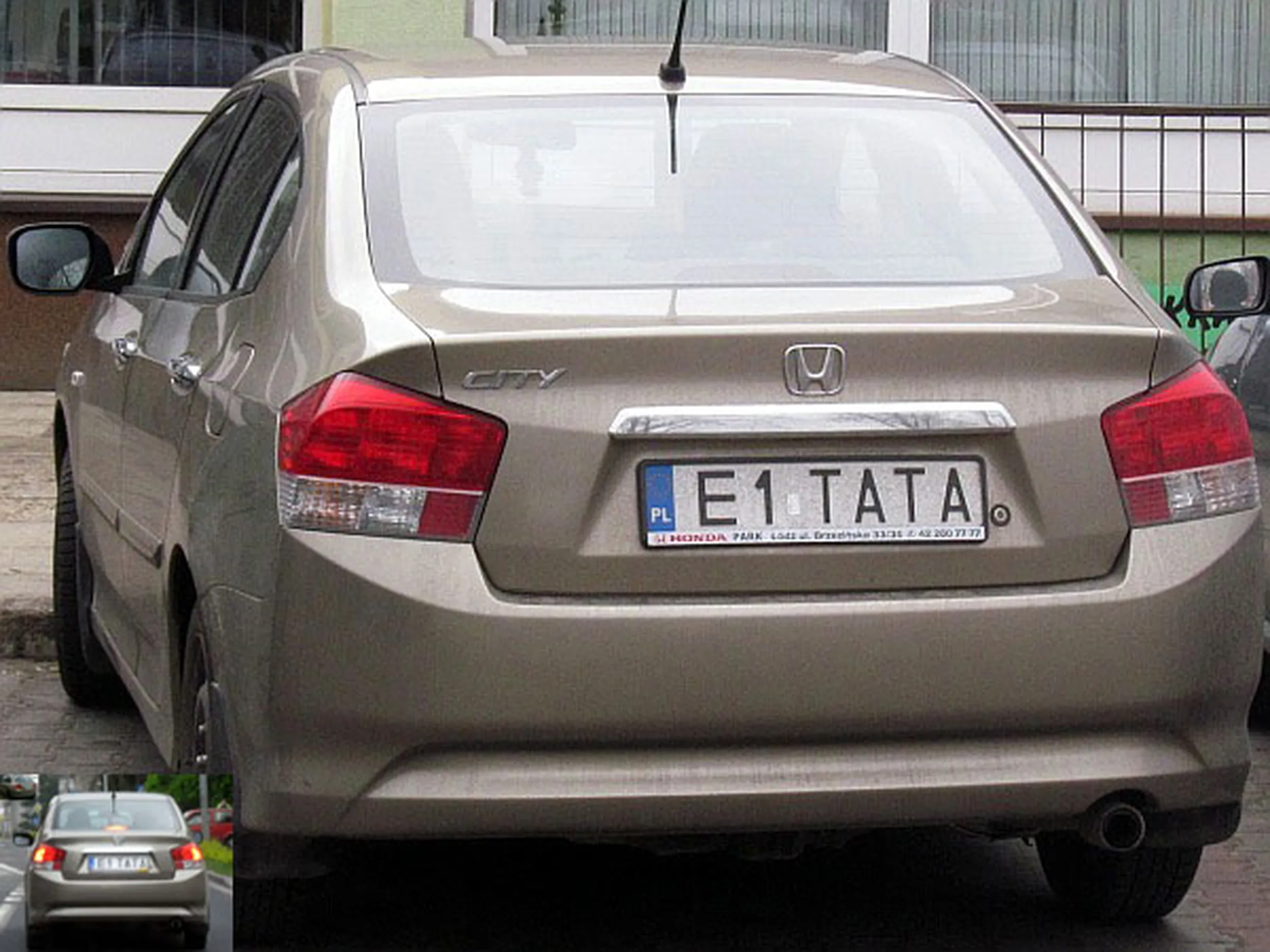 Fajny numer, blacha E1 TATA