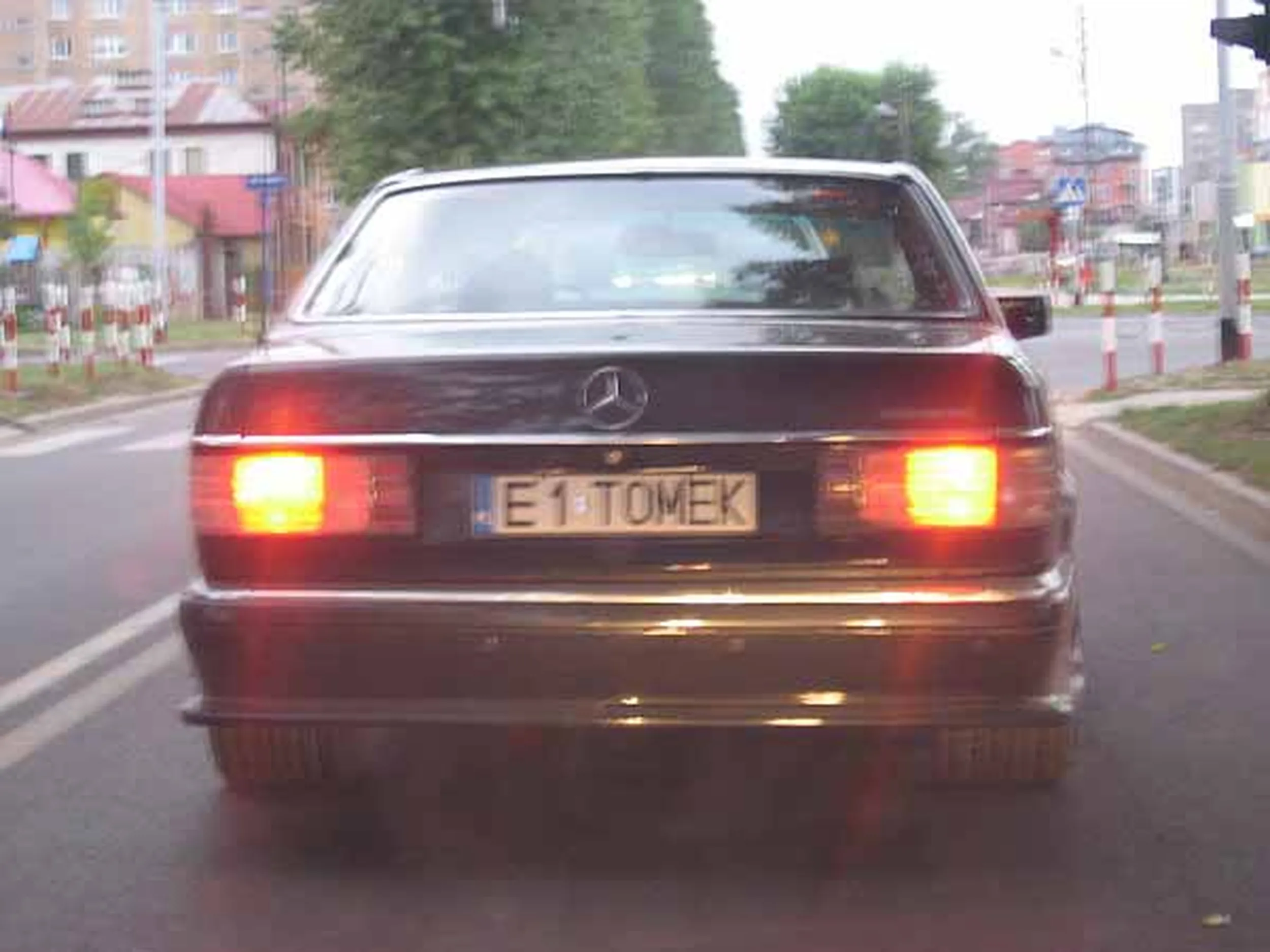 Fajny numer, blacha E1 TOMEK