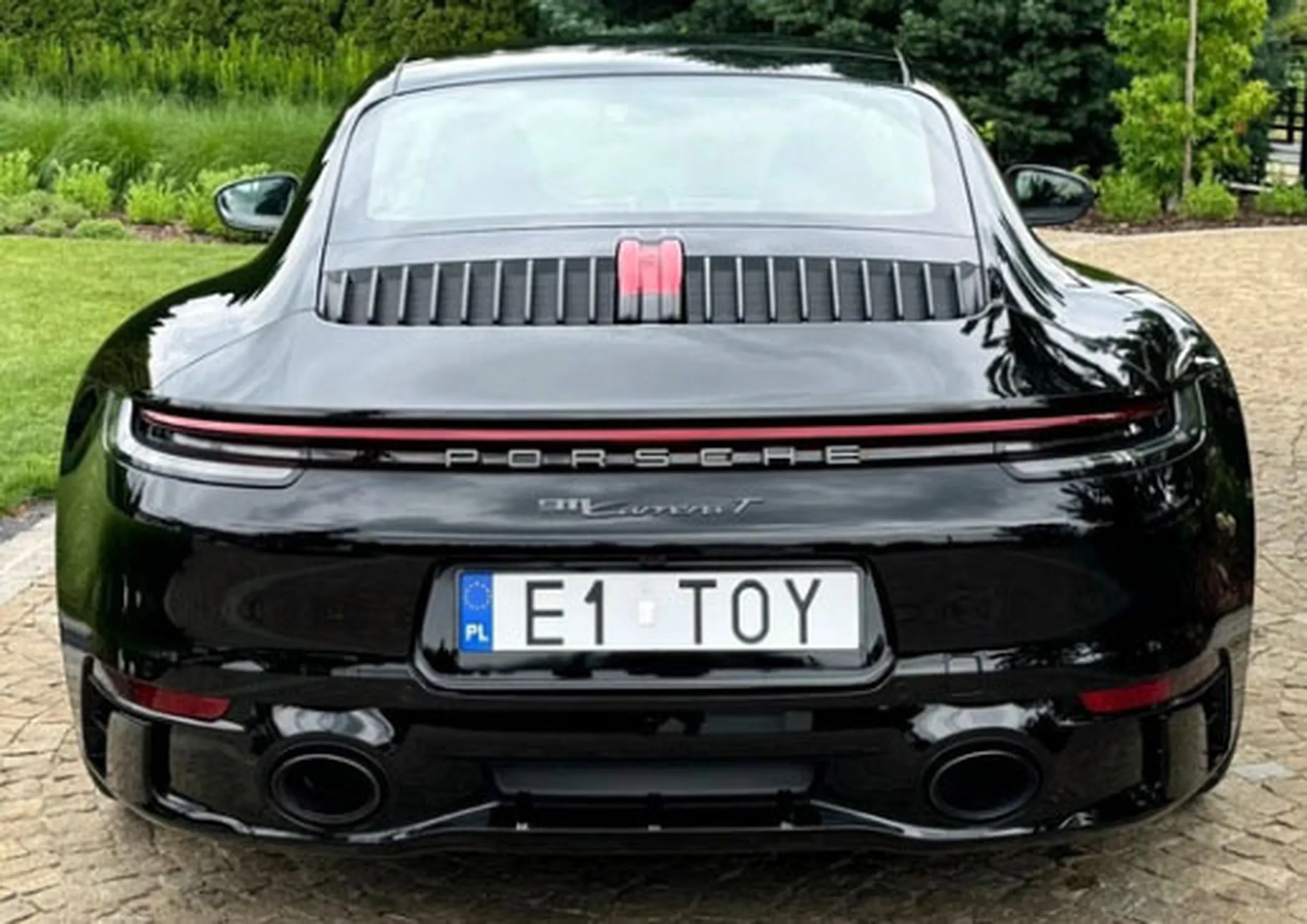 Fajny numer, blacha E1 TOY