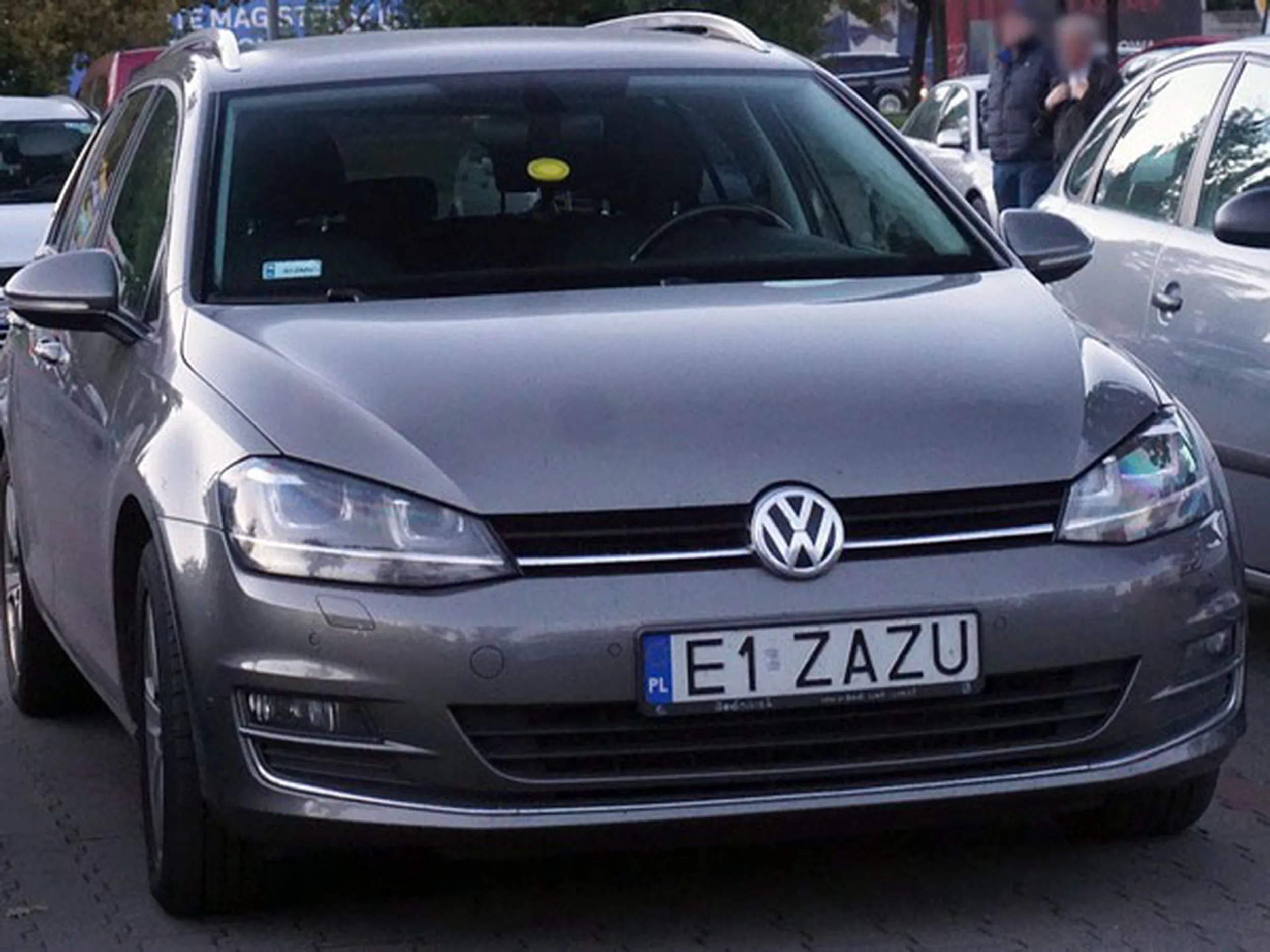 Fajny numer, blacha E1 ZAZU