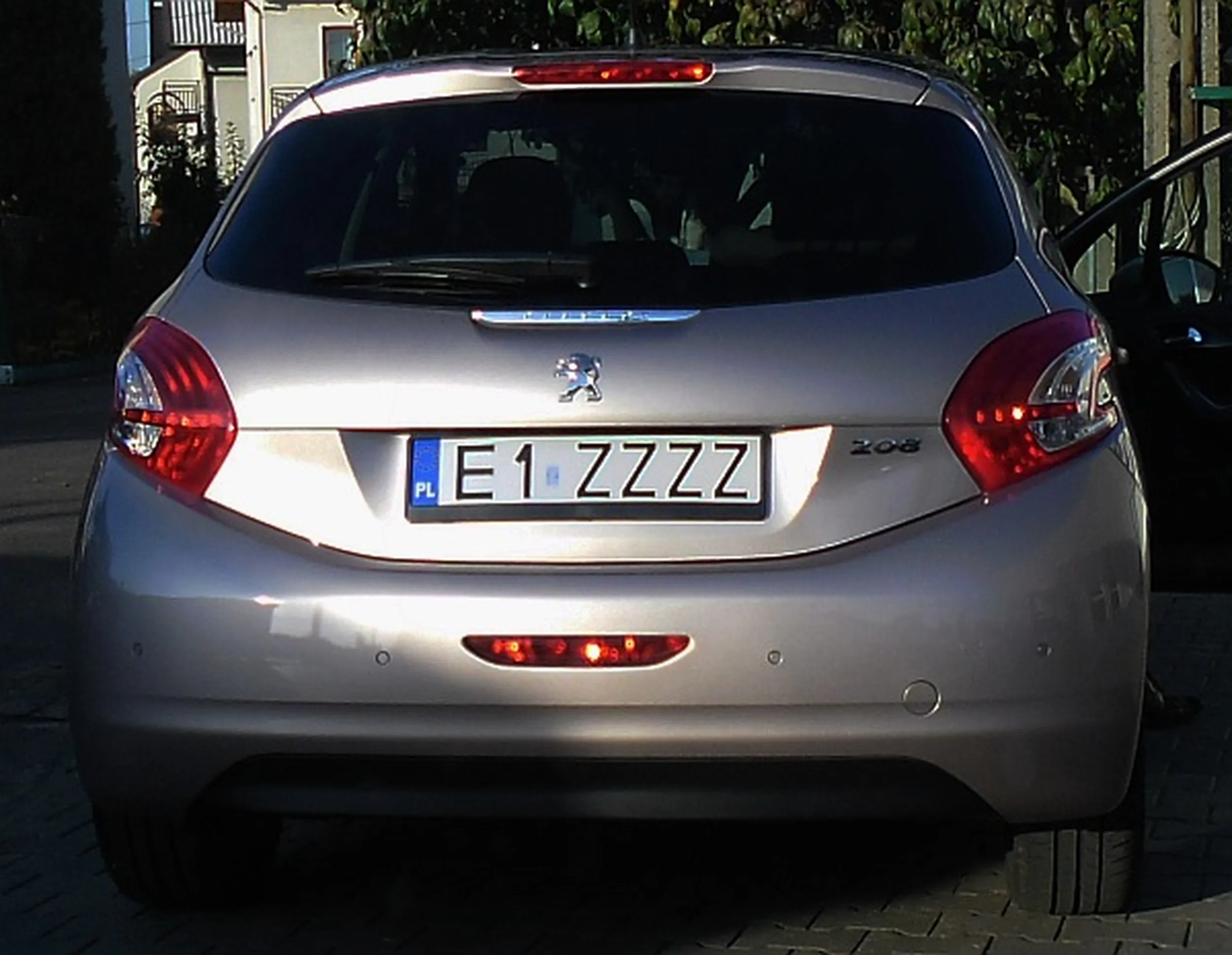 Fajny numer, blacha E1 ZZZZ