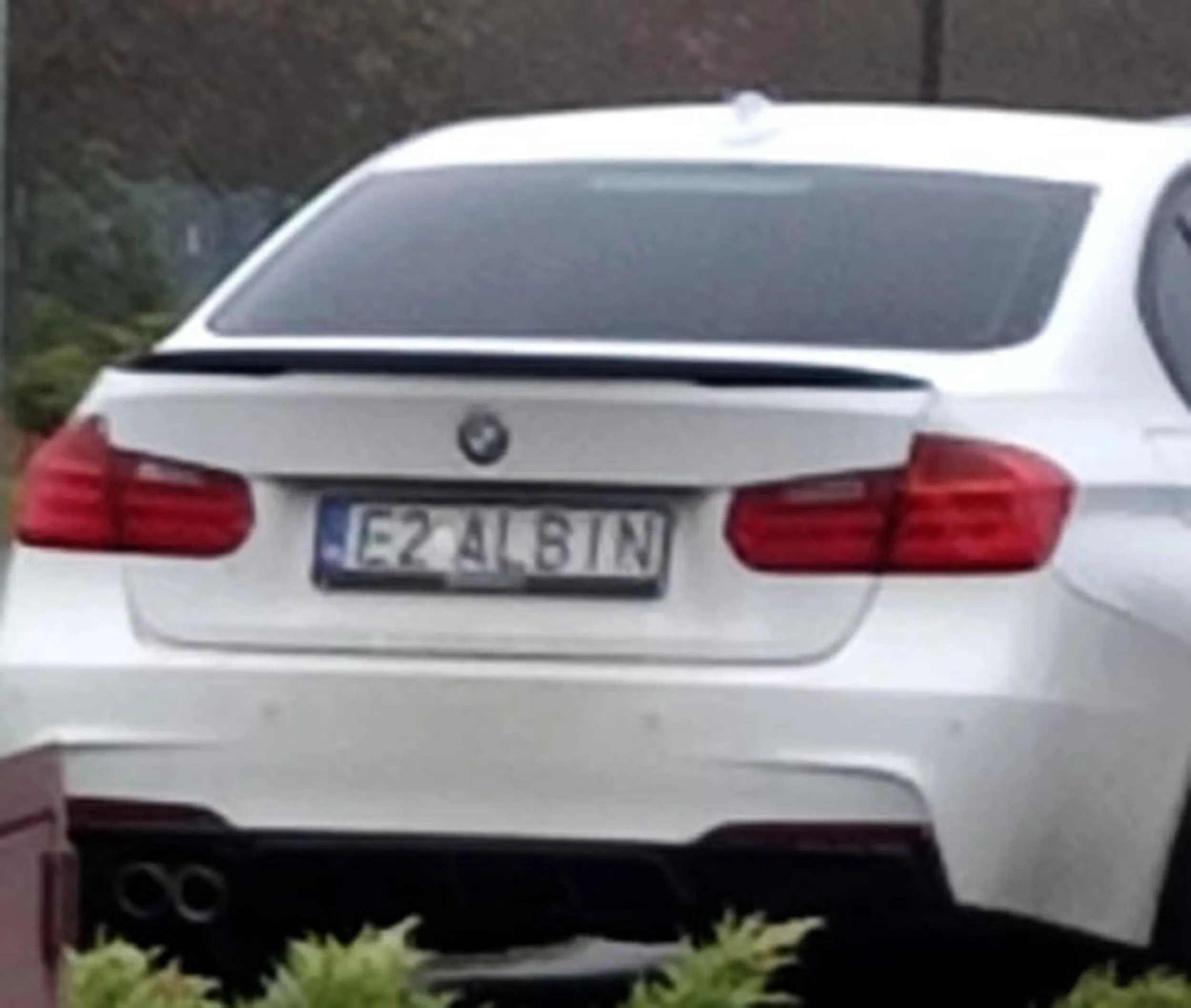 Fajny numer, blacha E2 ALBIN