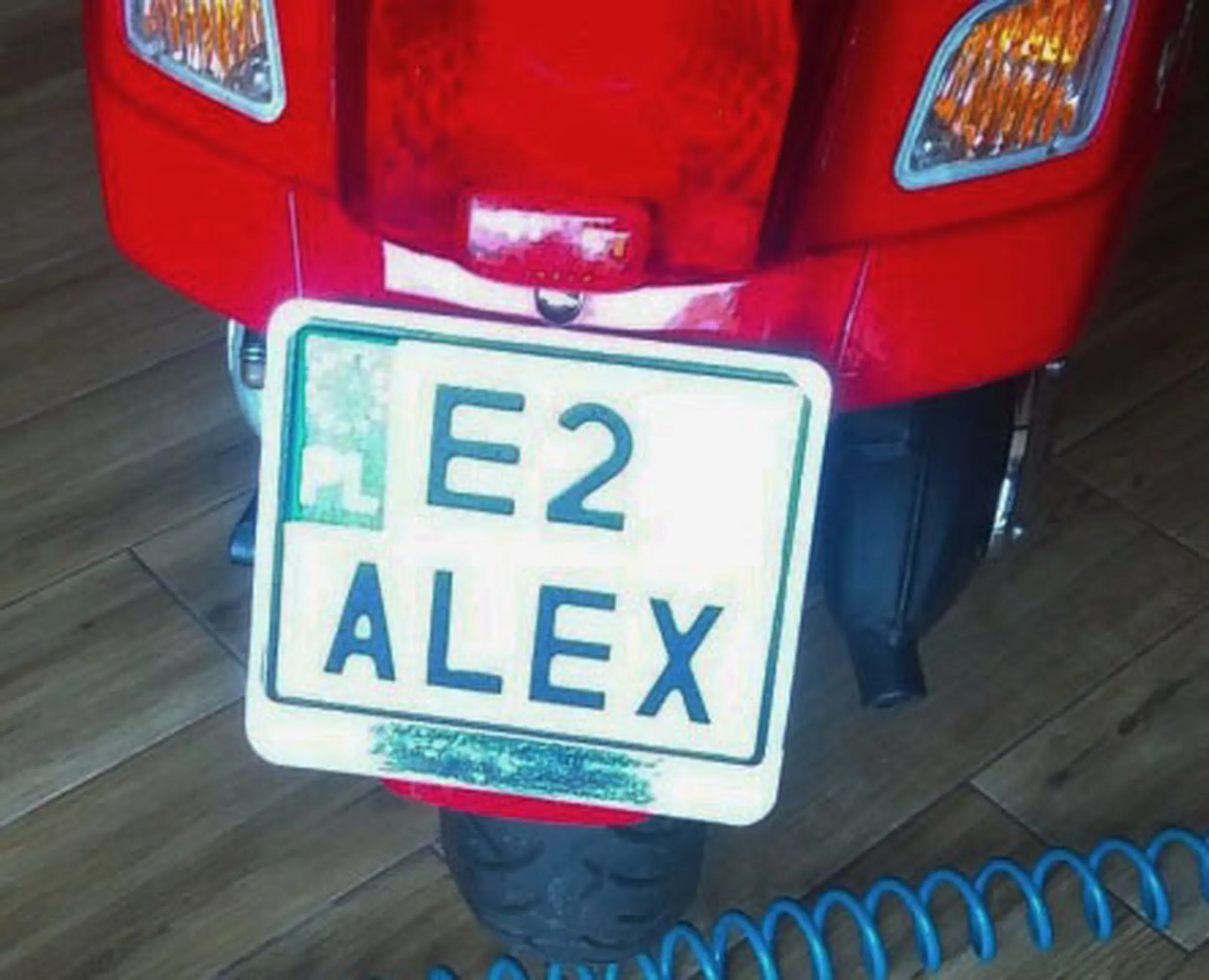 Fajny numer, blacha E2 ALEX