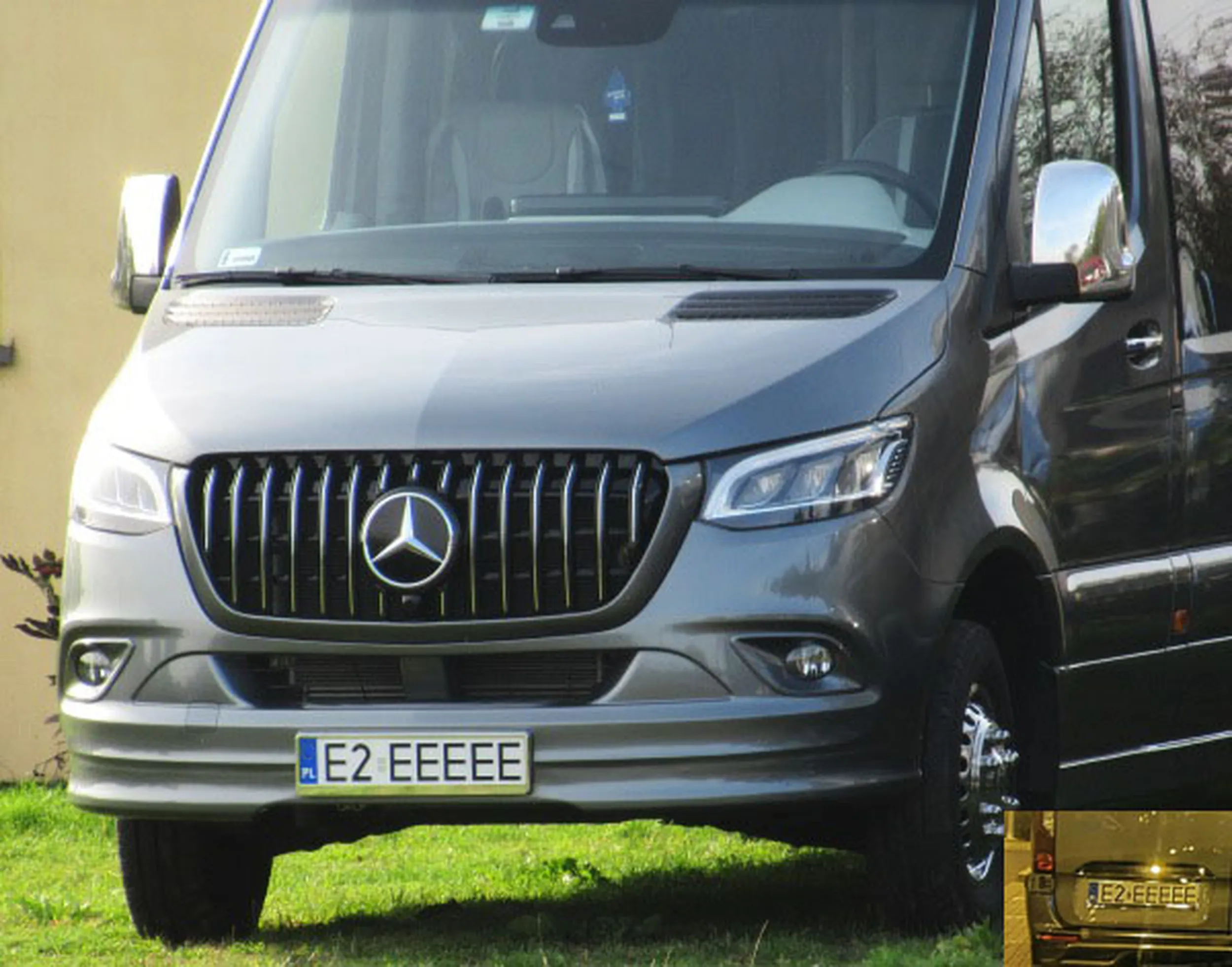 Fajny numer, blacha E2 EEEEE