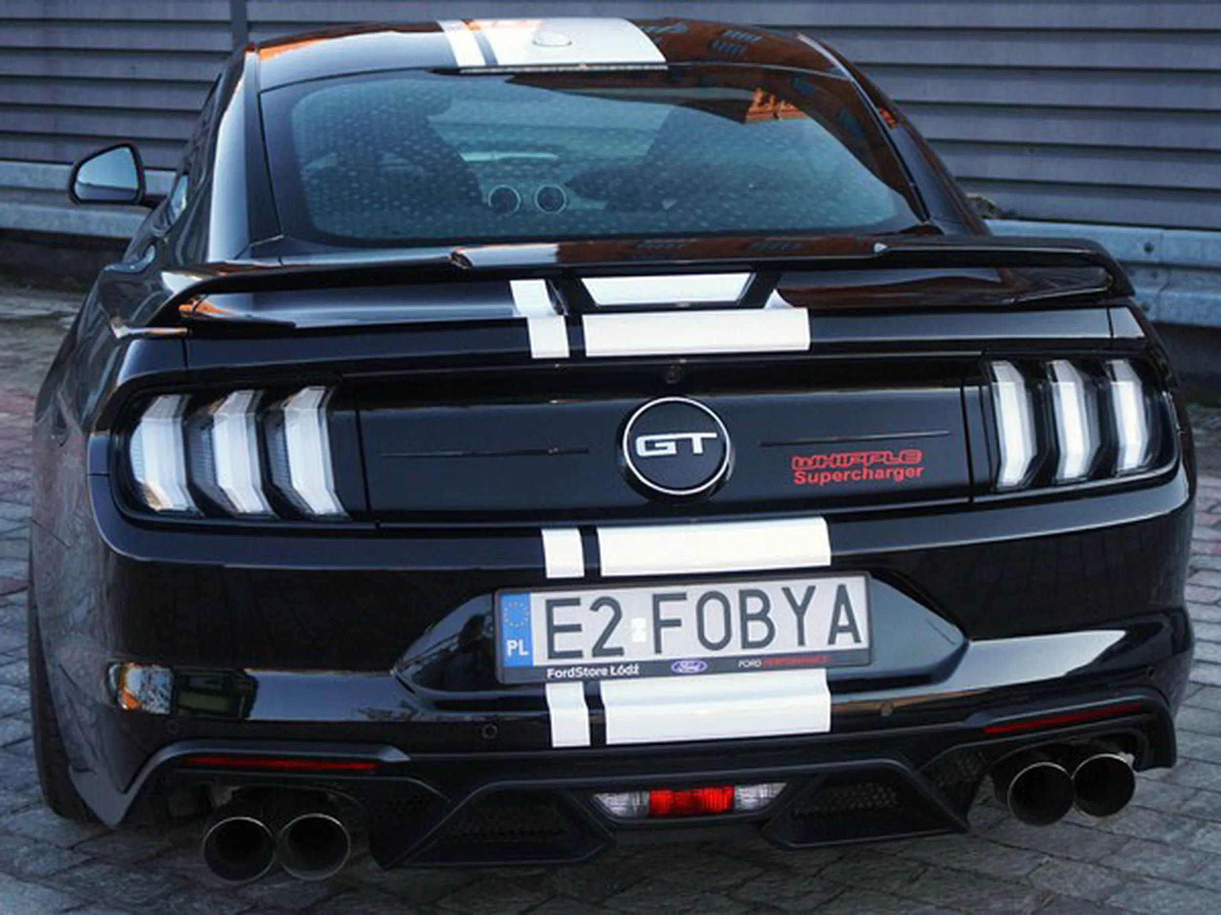 Fajny numer, blacha E2 FOBYA