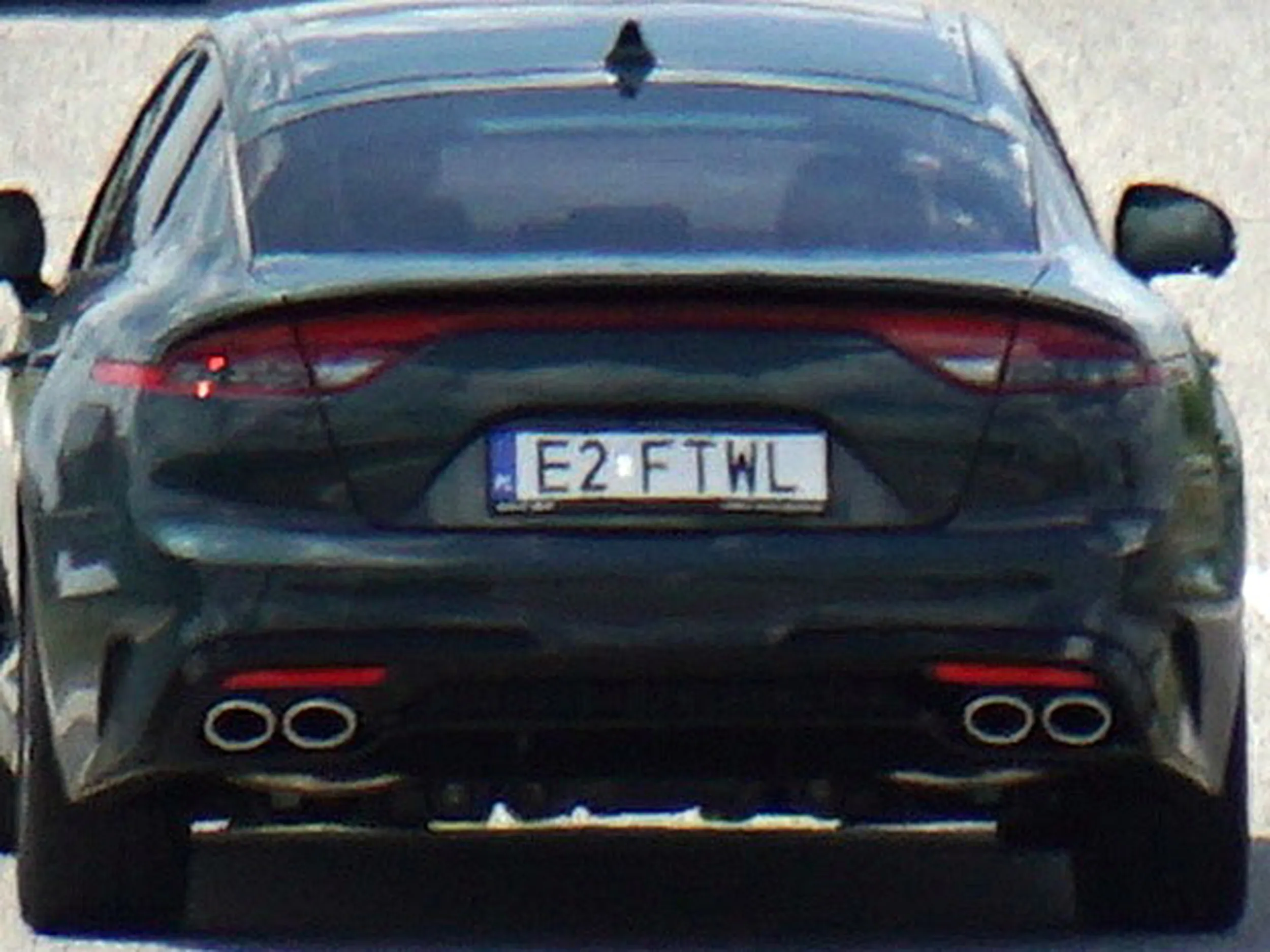 Fajny numer, blacha E2 FTWL