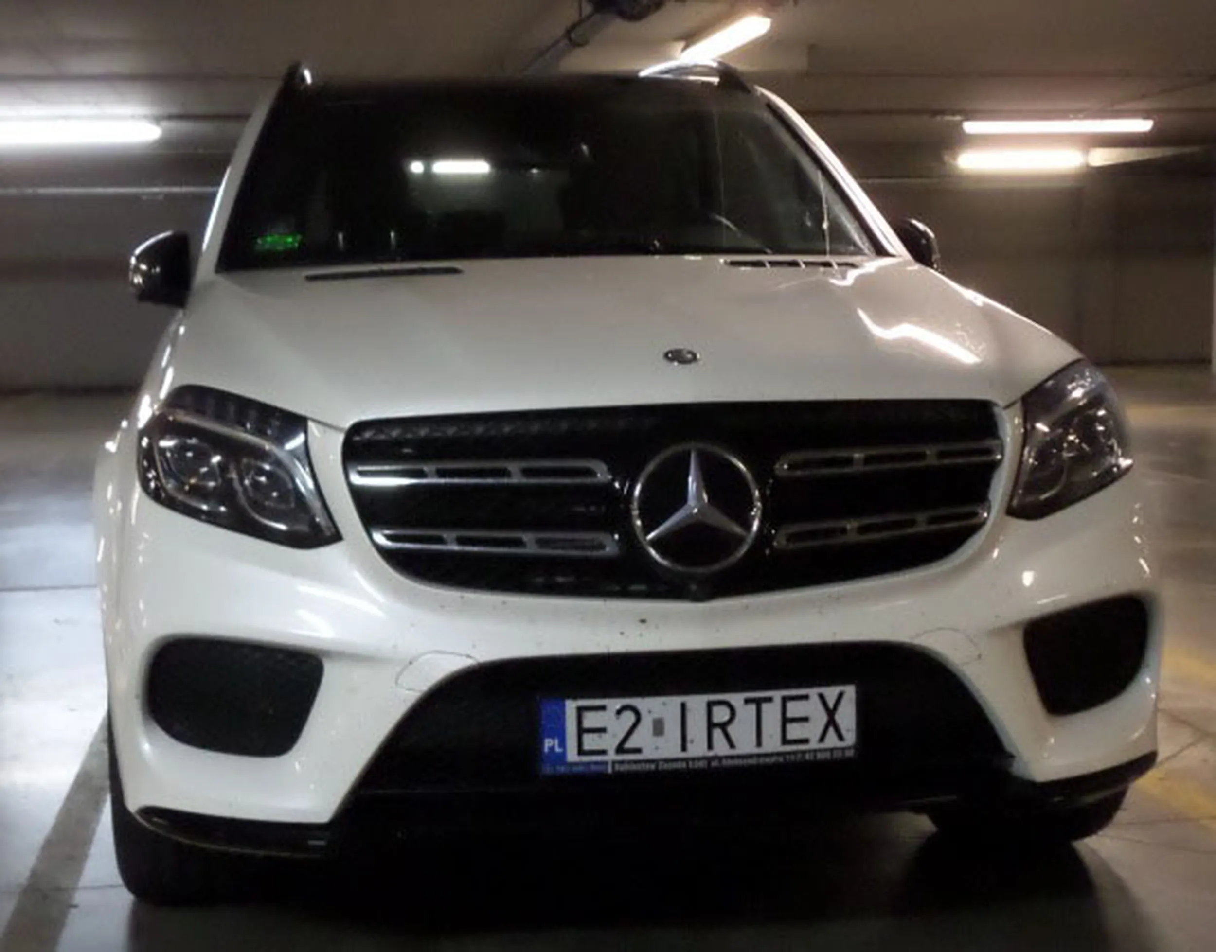 Fajny numer, blacha E2 IRTEX