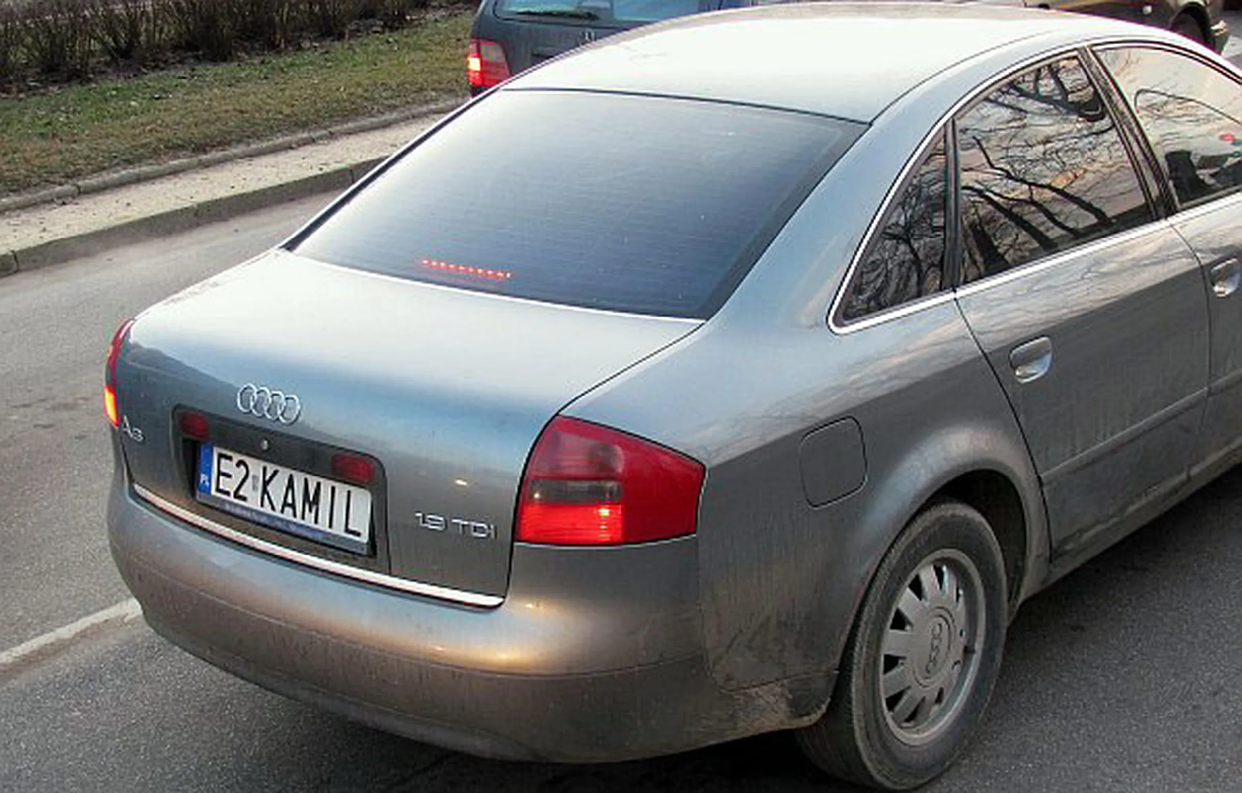 Fajny numer, blacha E2 KAMIL