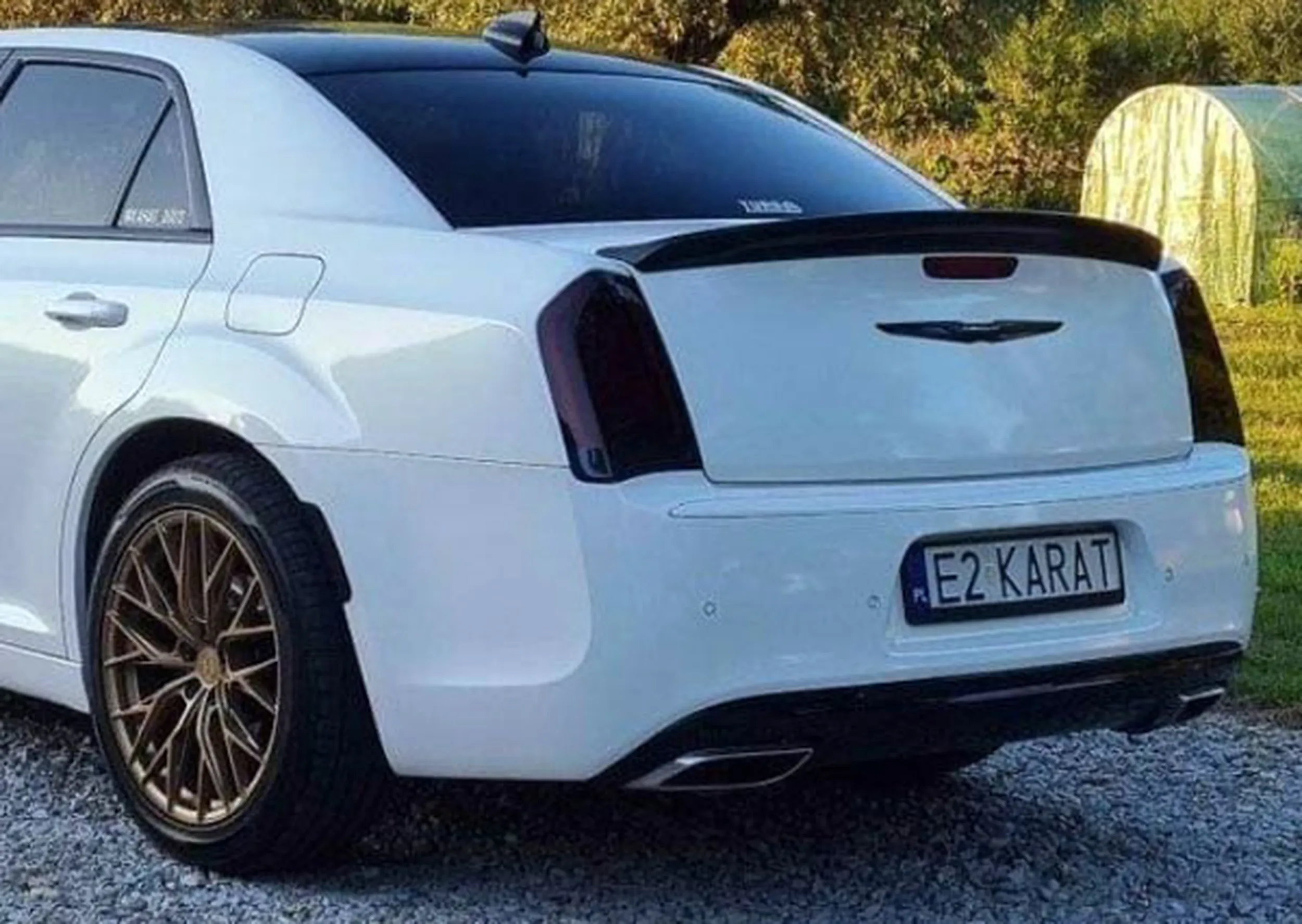 Fajny numer, blacha E2 KARAT