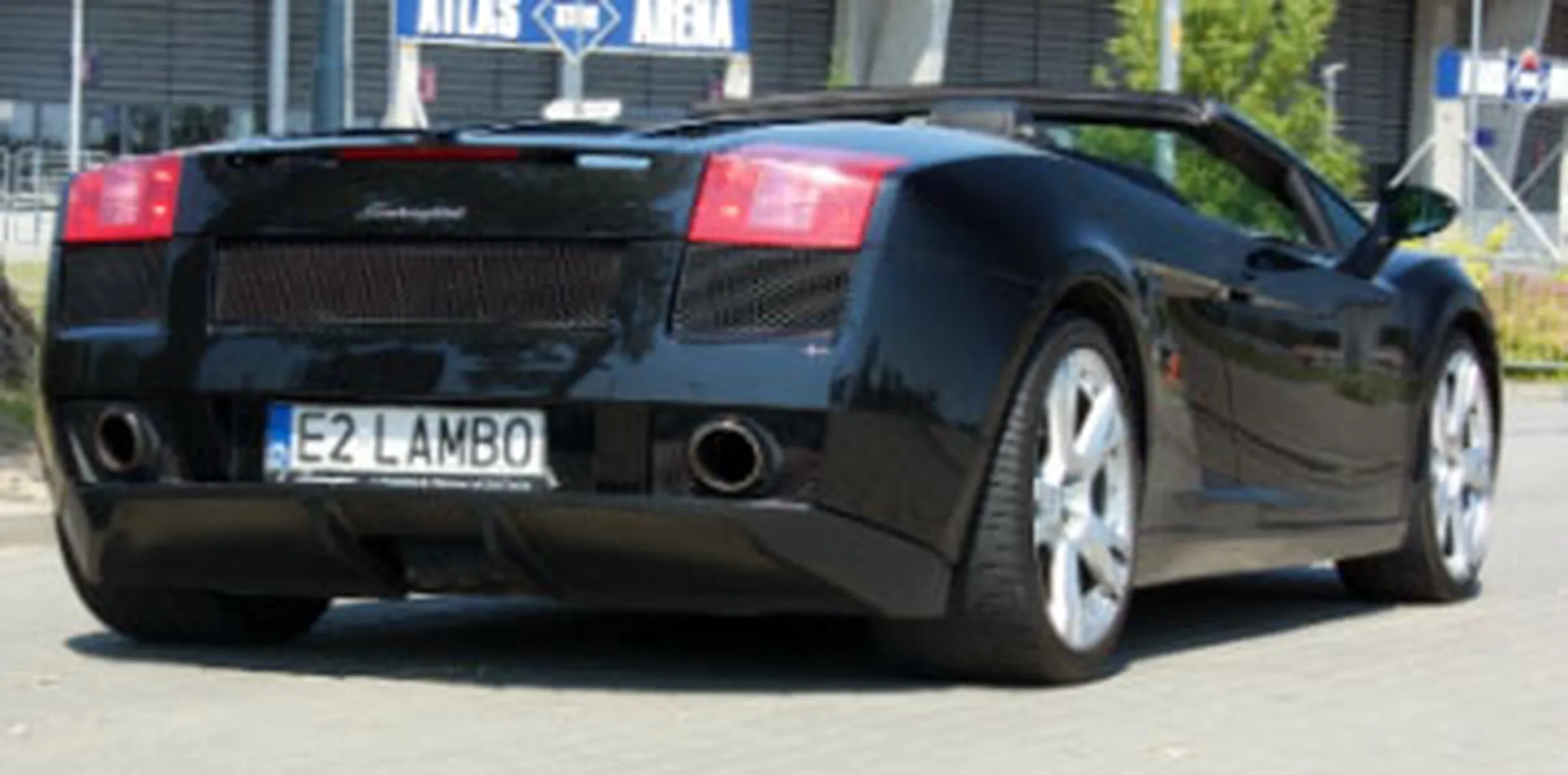 Fajny numer, blacha E2 LAMBO