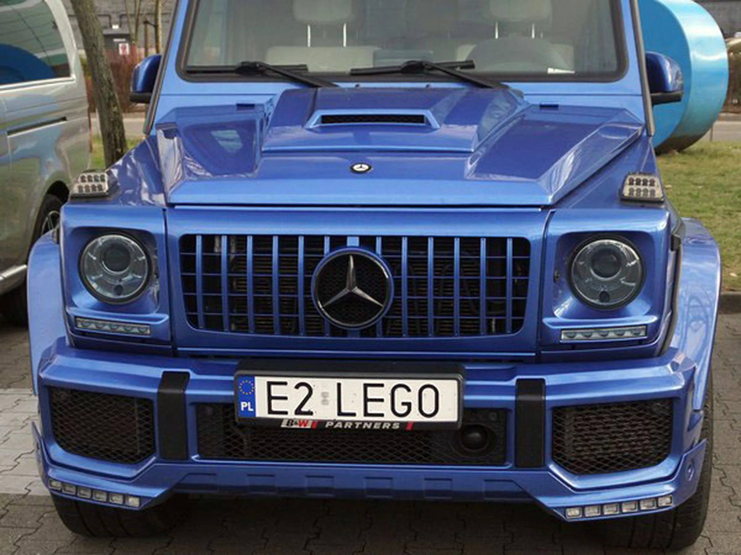 Fajny numer, blacha E2 LEGO