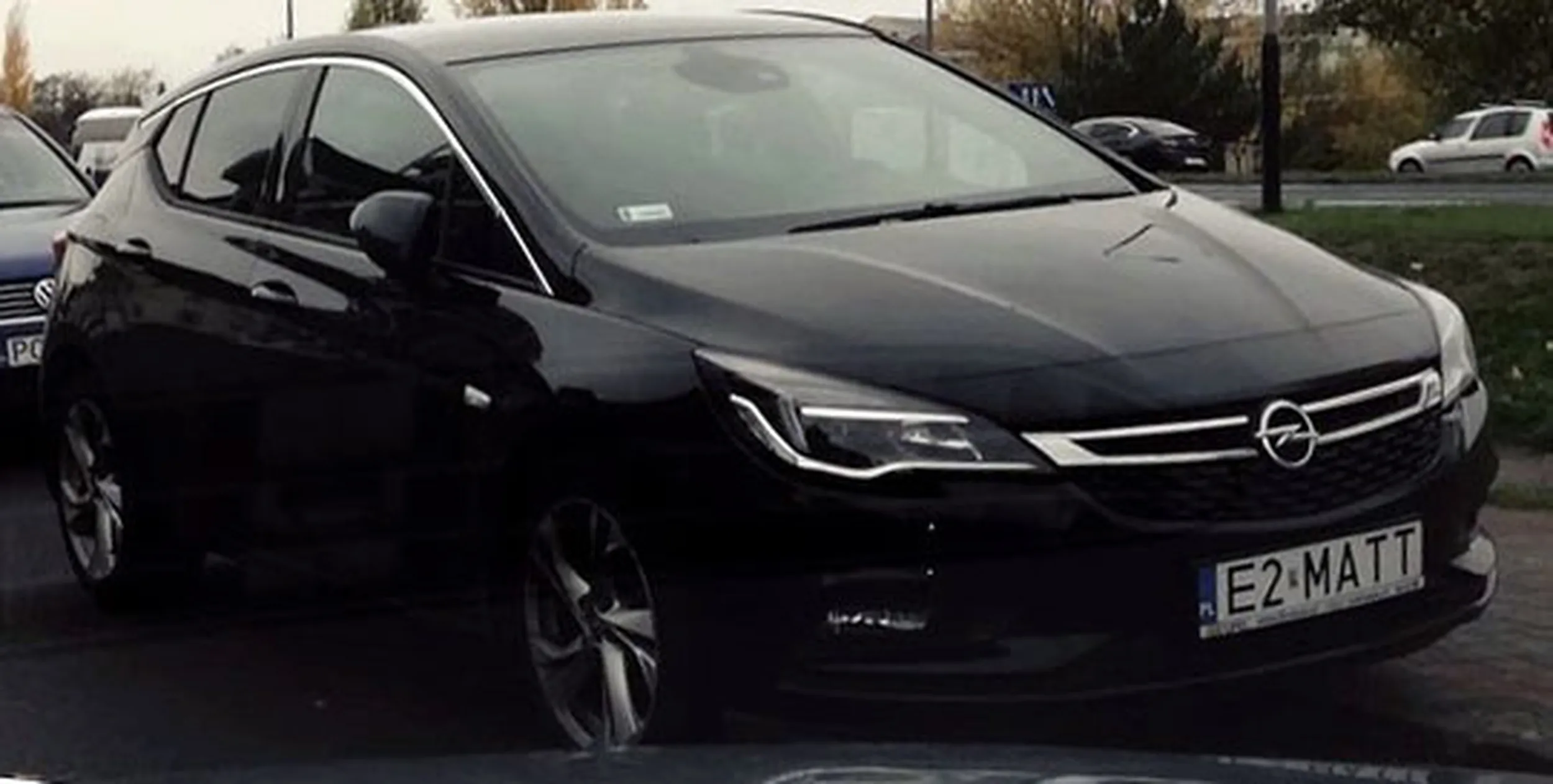 Fajny numer, blacha E2 MATT