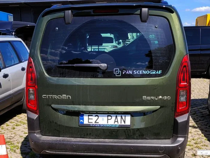 Fajny numer, blacha E2 PAN