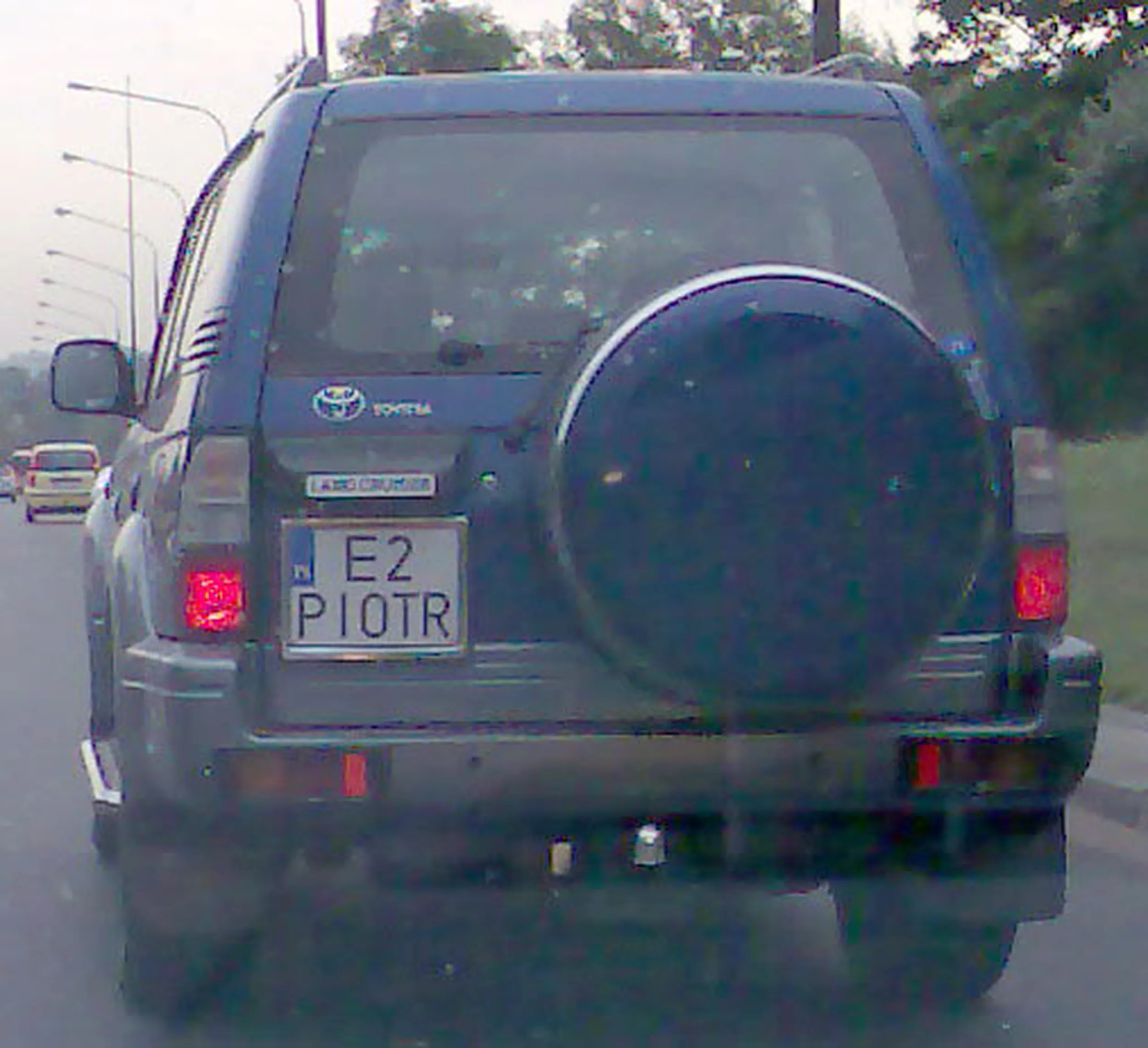 Fajny numer, blacha E2 PIOTR