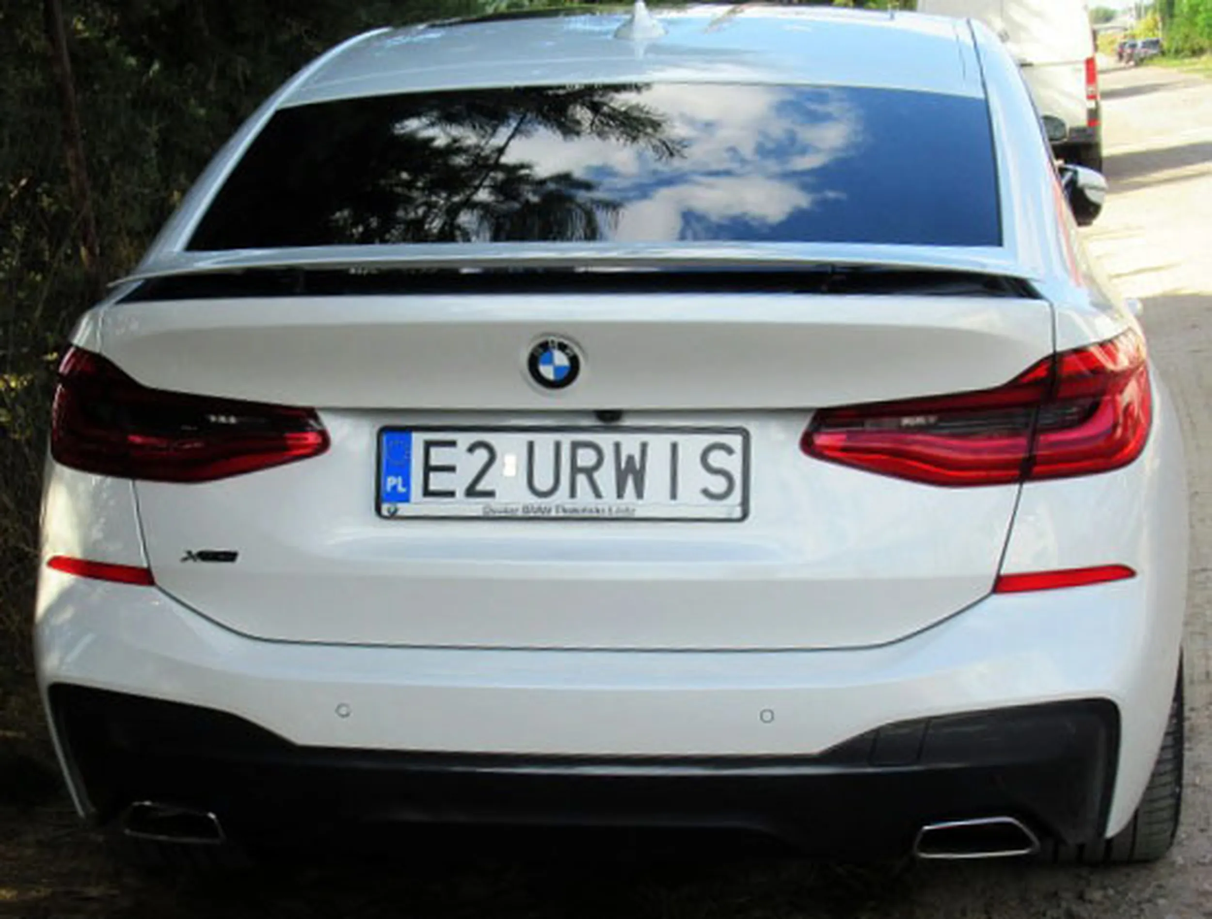 Fajny numer, blacha E2 URWIS