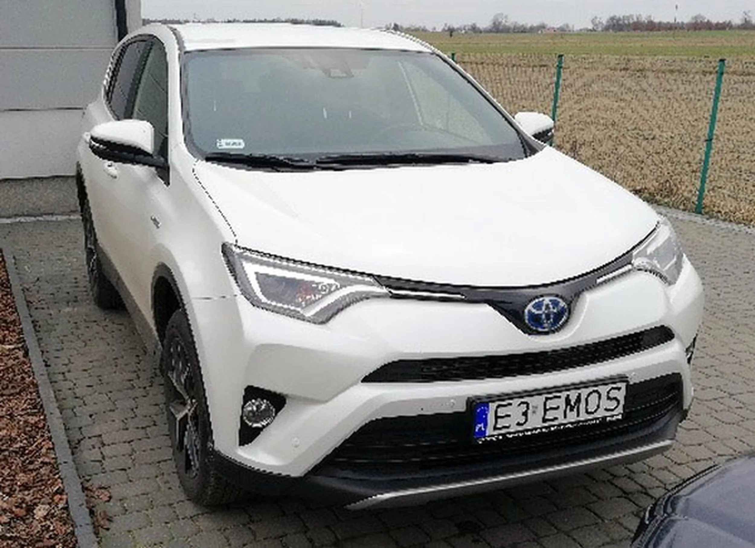 Fajny numer, blacha E3 EMOS