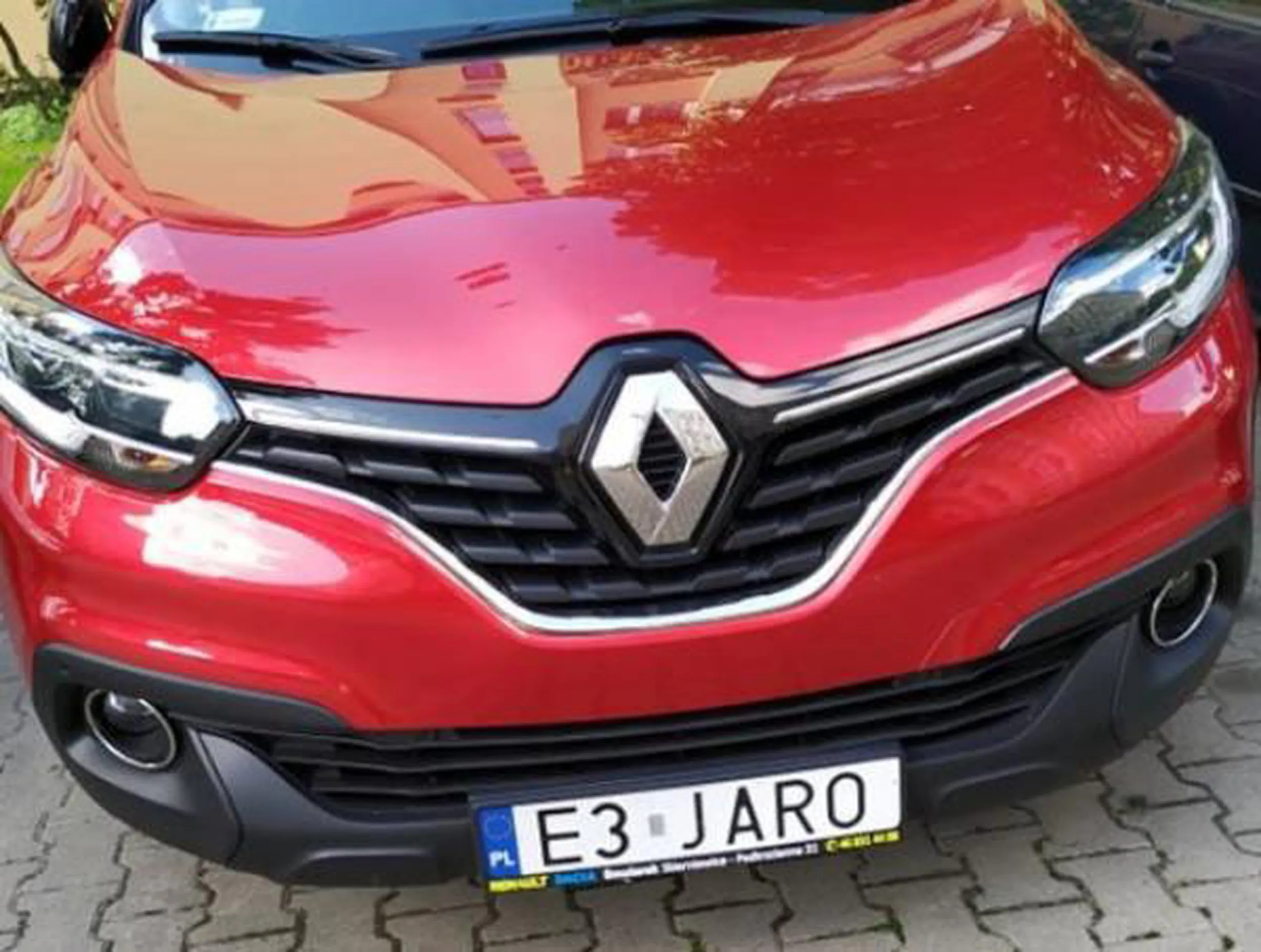 Fajny numer, blacha E3 JARO