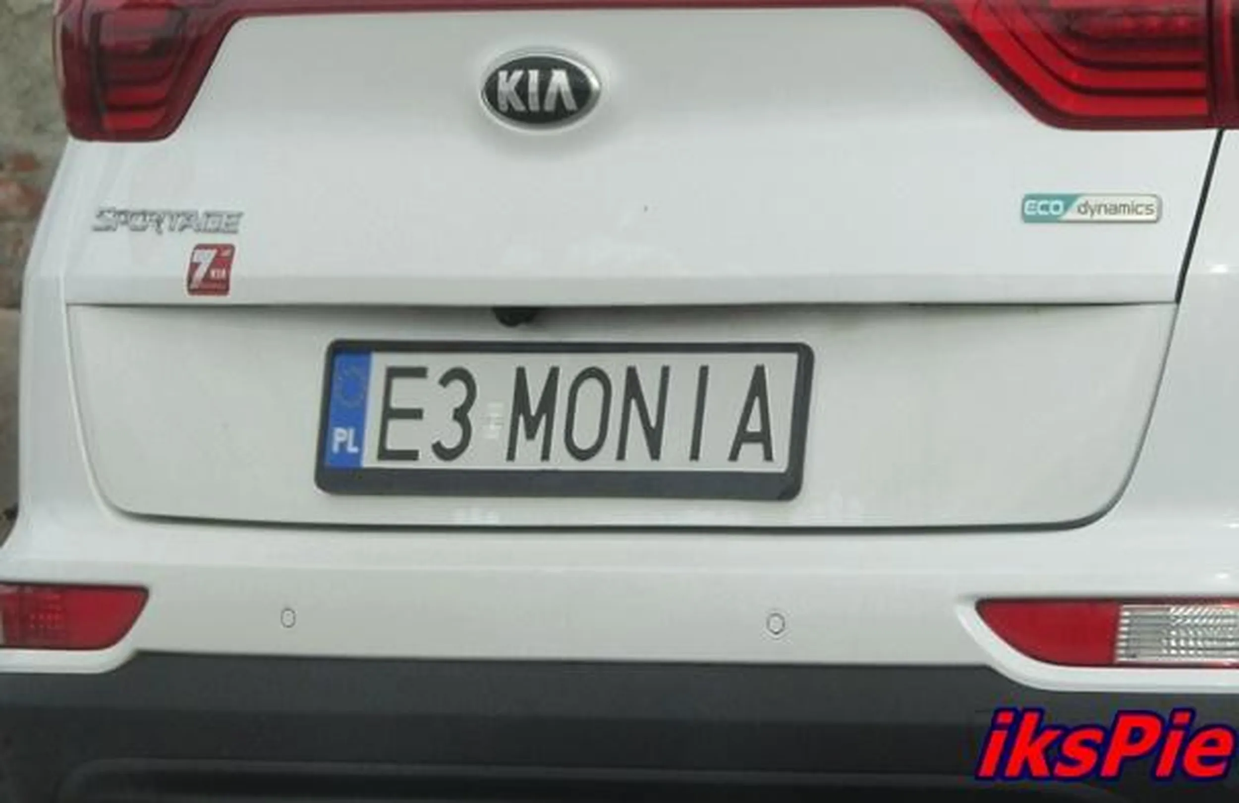 Fajny numer, blacha E3 MONIA