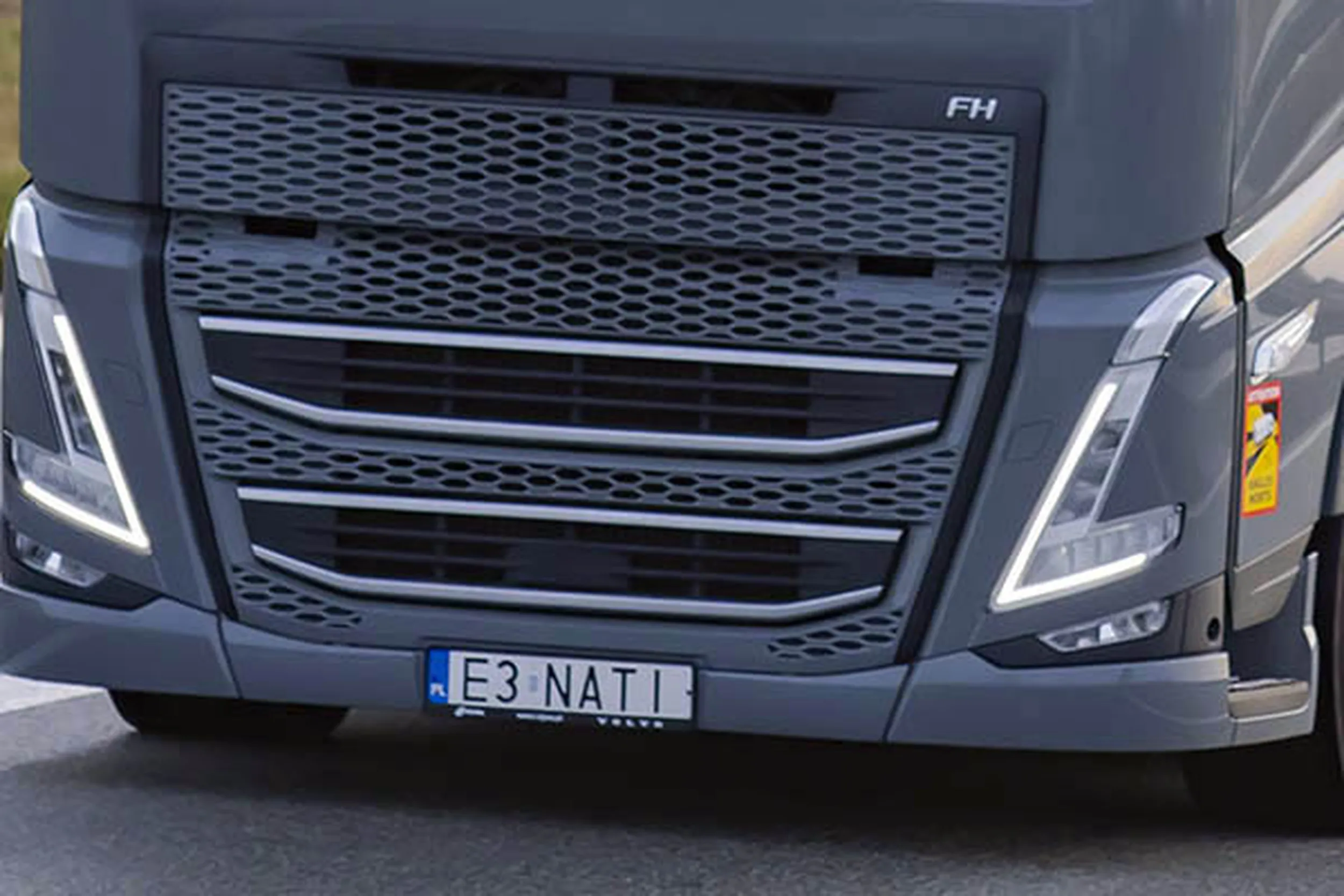 Fajny numer, blacha E3 NATI