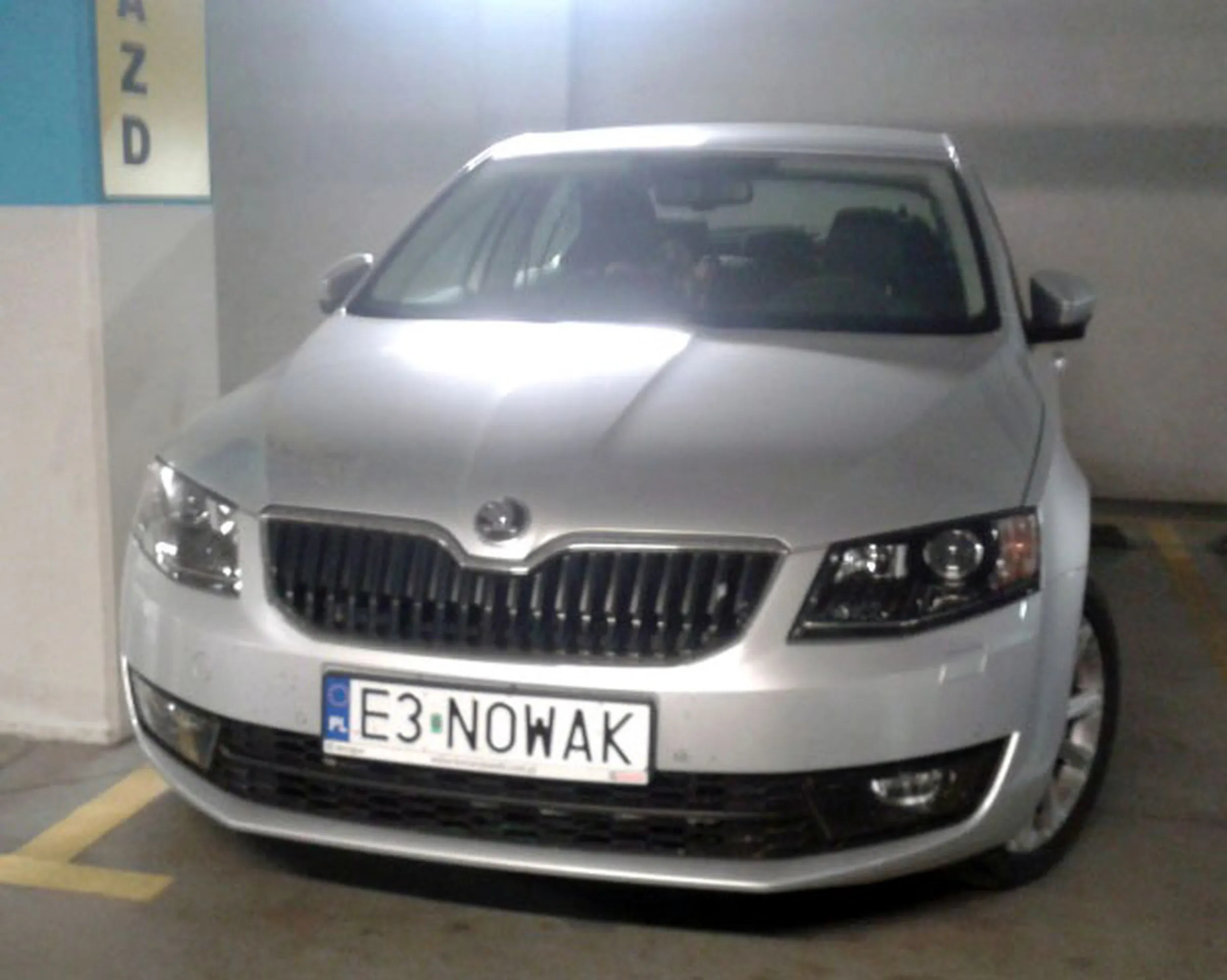 Fajny numer, blacha E3 NOWAK