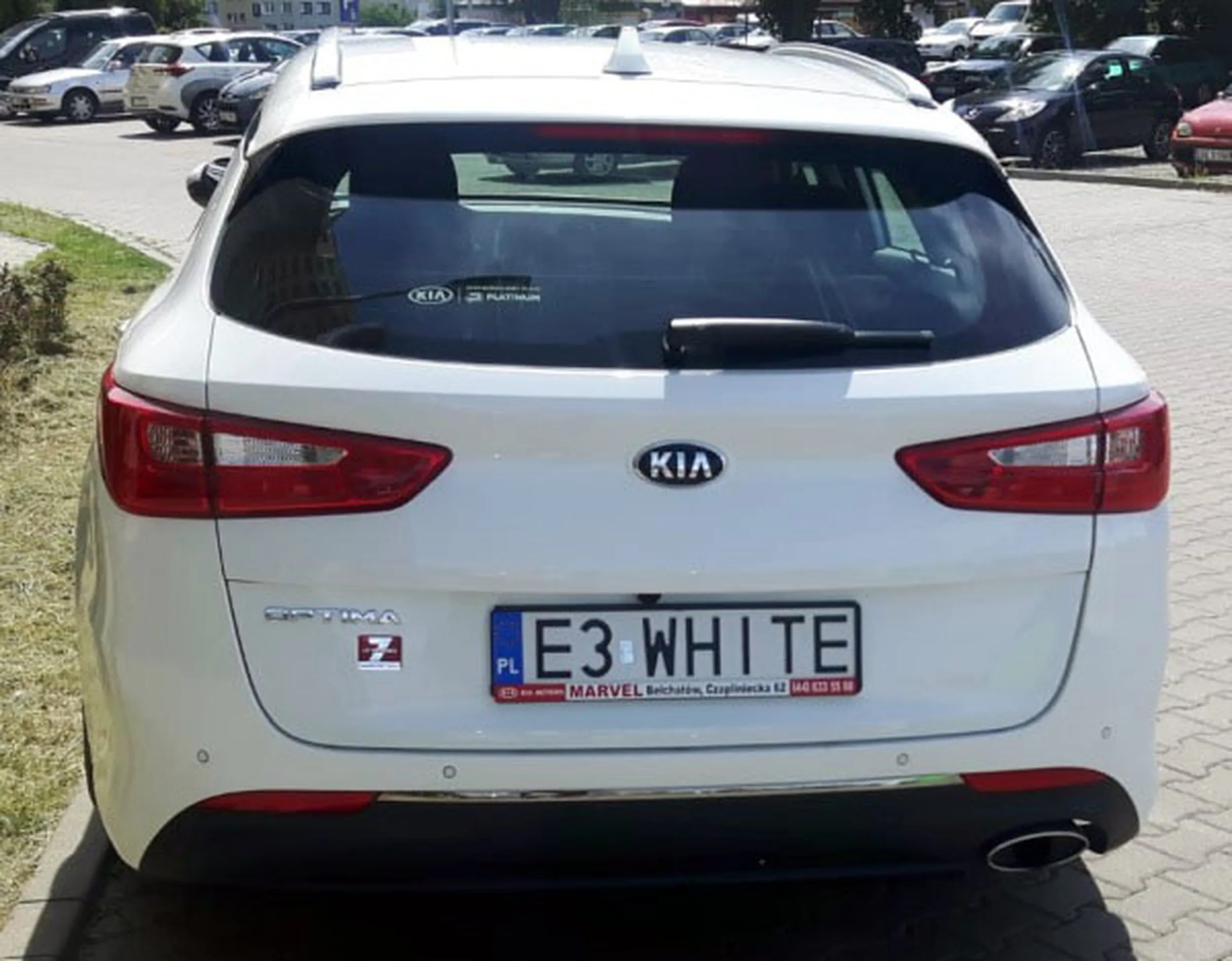 Fajny numer, blacha E3 WHITE