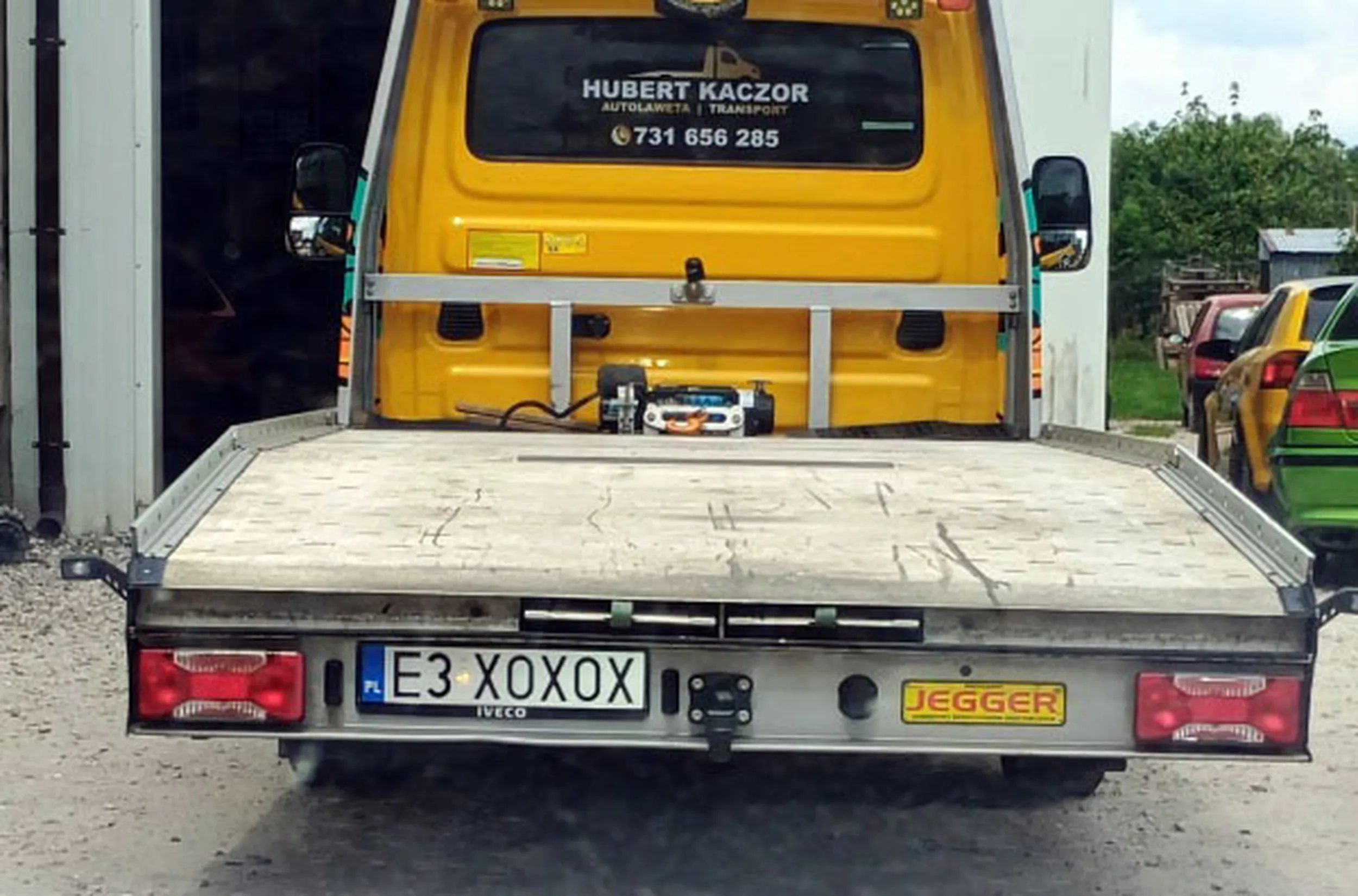 Fajny numer, blacha E3 XOXOX