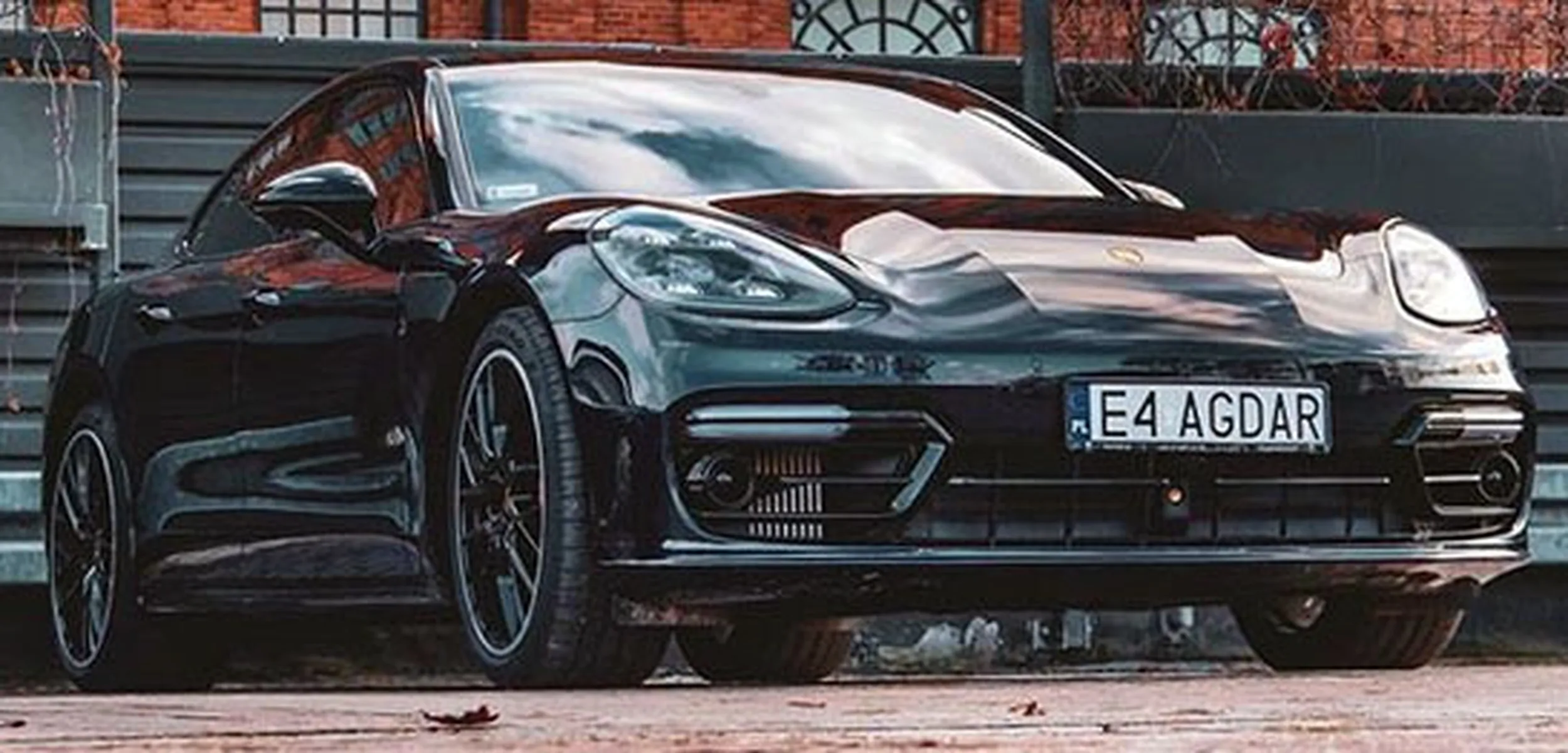 Fajny numer, blacha E4 AGDAR