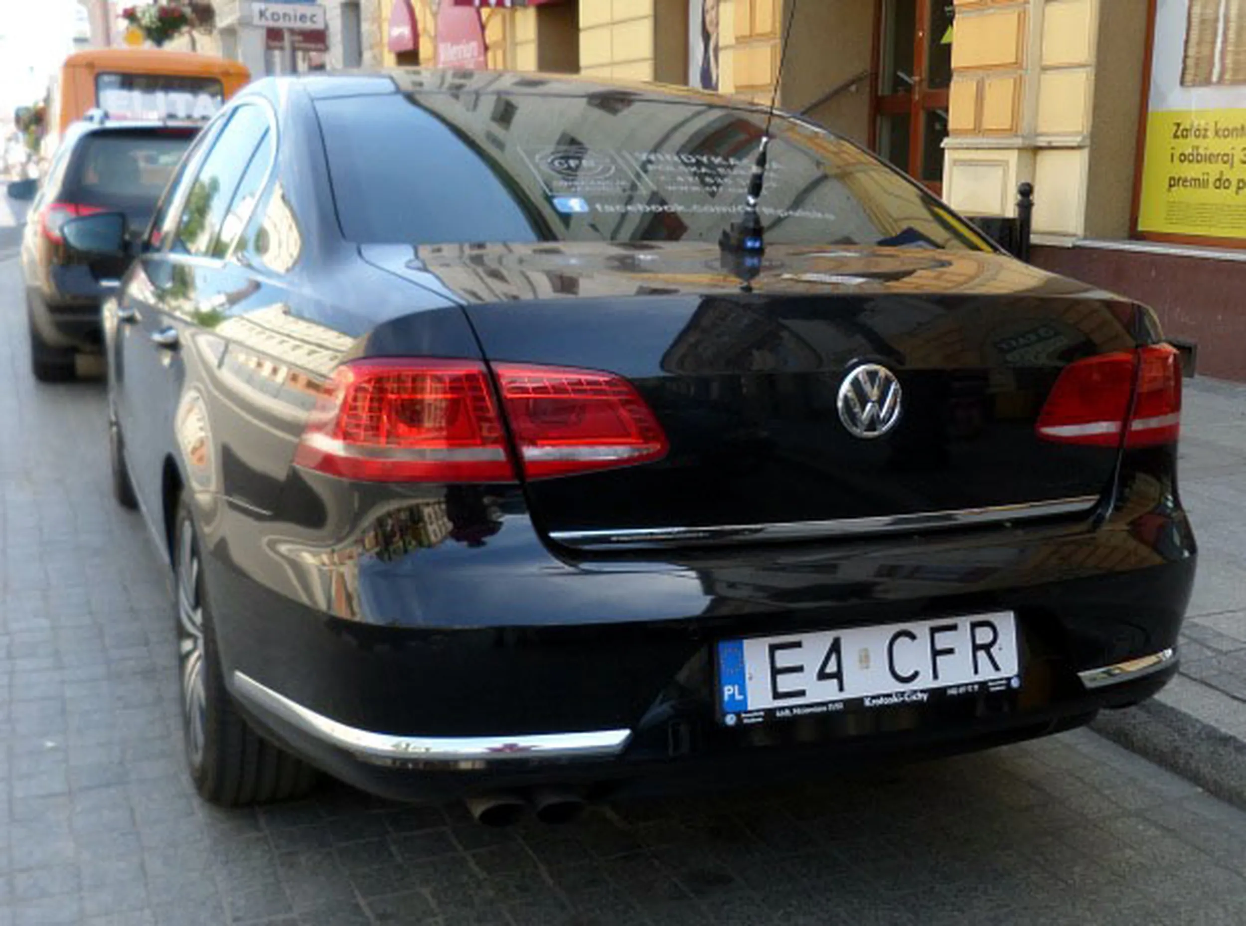 Fajny numer, blacha E4 CFR