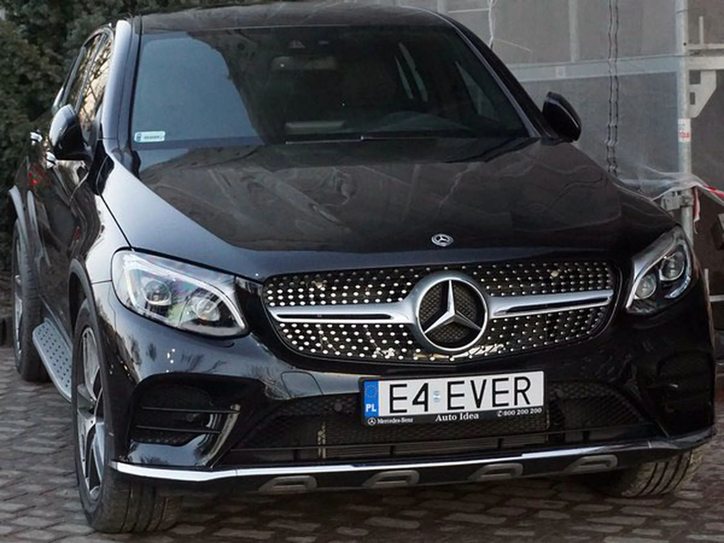 Fajny numer, blacha E4 EVER