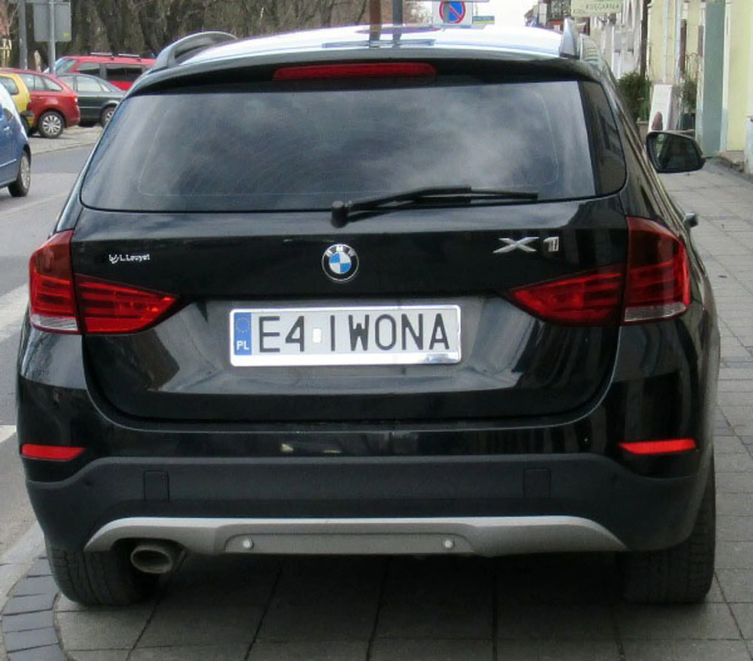 Fajny numer, blacha E4 IWONA