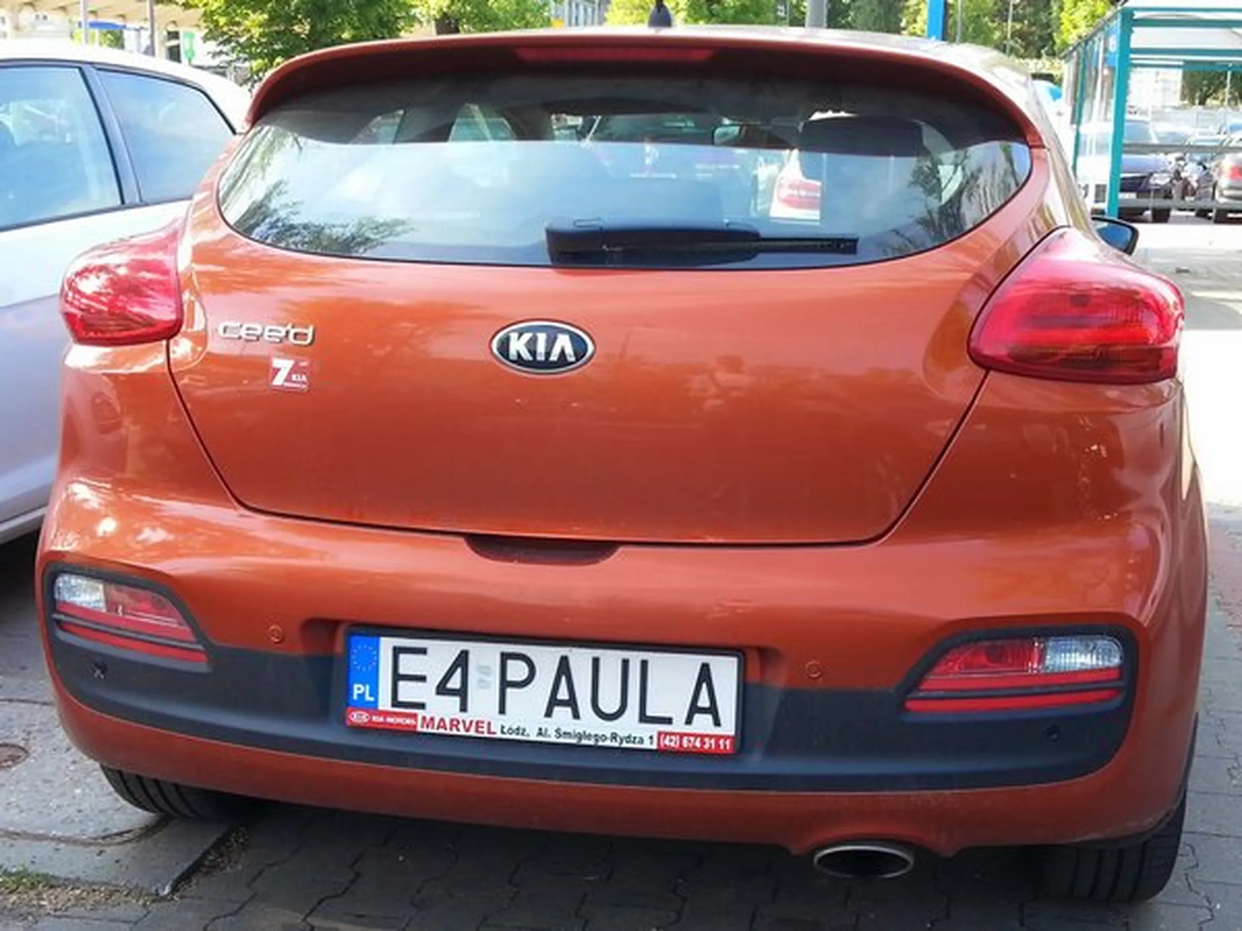 Fajny numer, blacha E4 PAULA