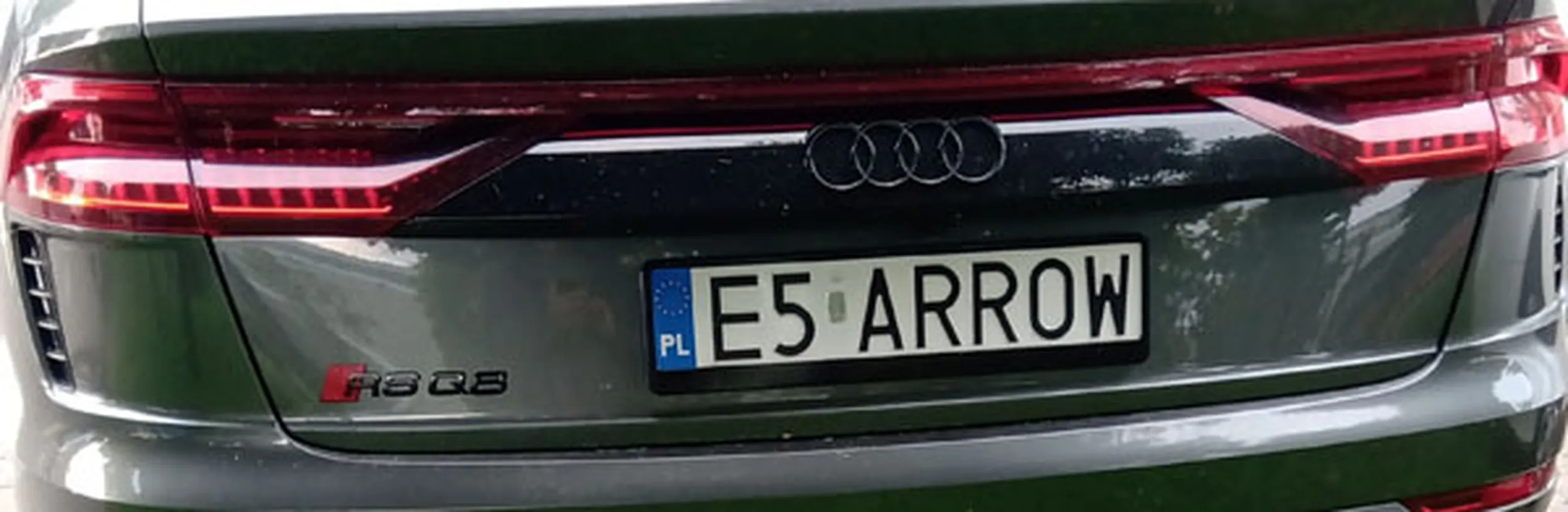 Fajny numer, blacha E5 ARROW