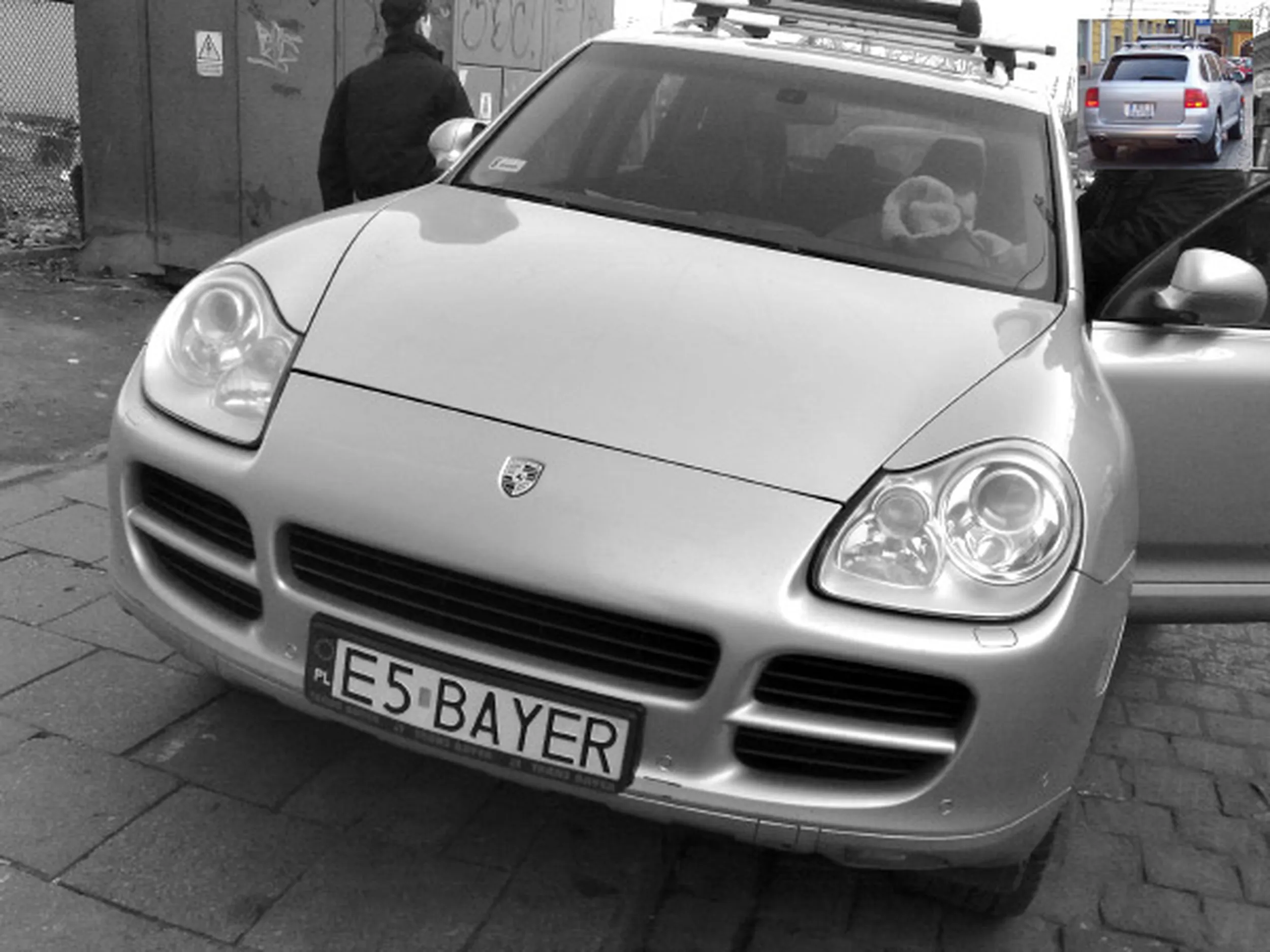 Fajny numer, blacha E5 BAYER