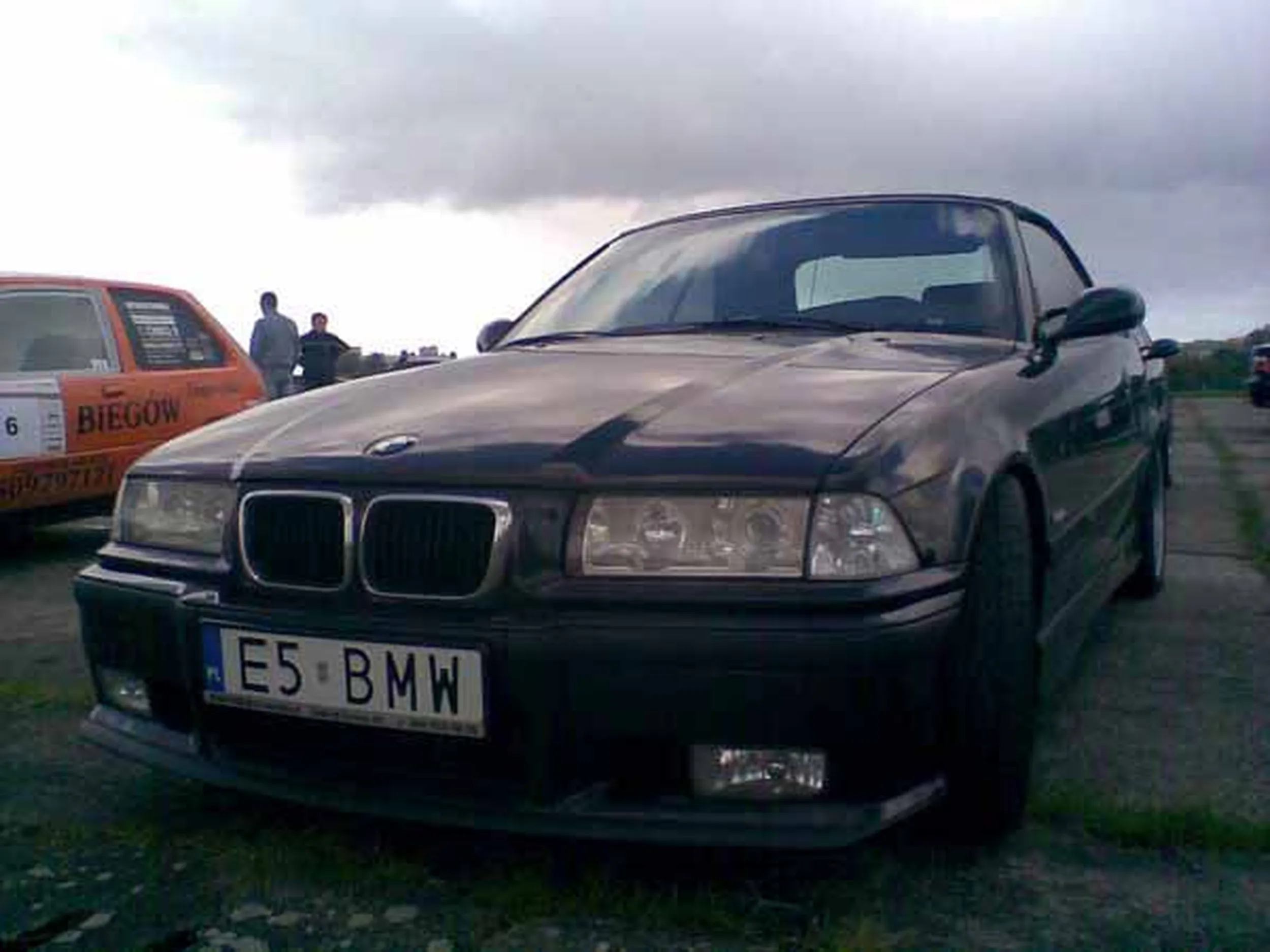 Fajny numer, blacha E5 BMW
