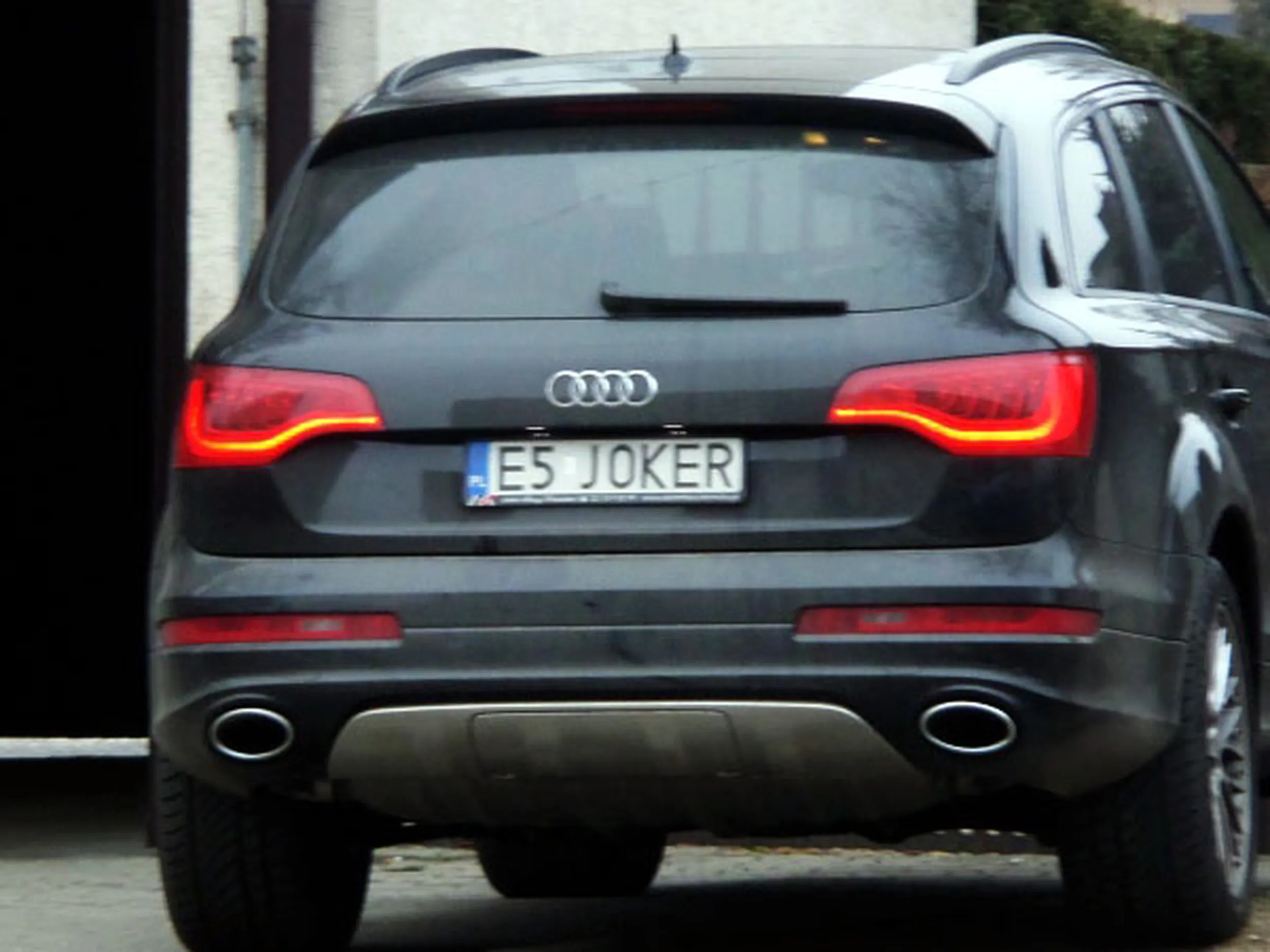 Fajny numer, blacha E5 JOKER