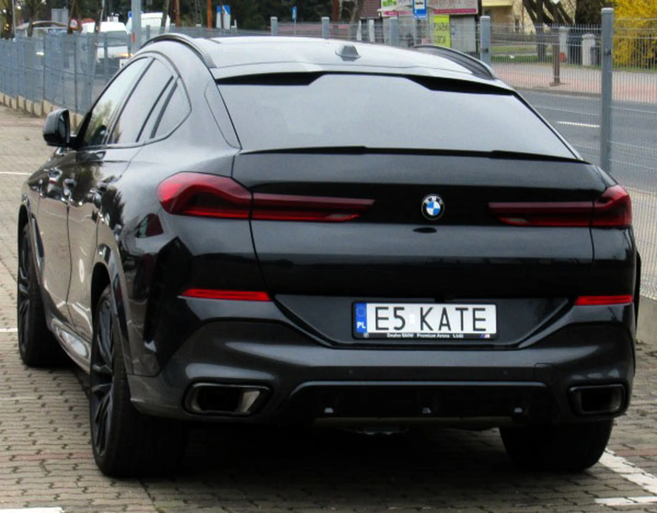 Fajny numer, blacha E5 KATE