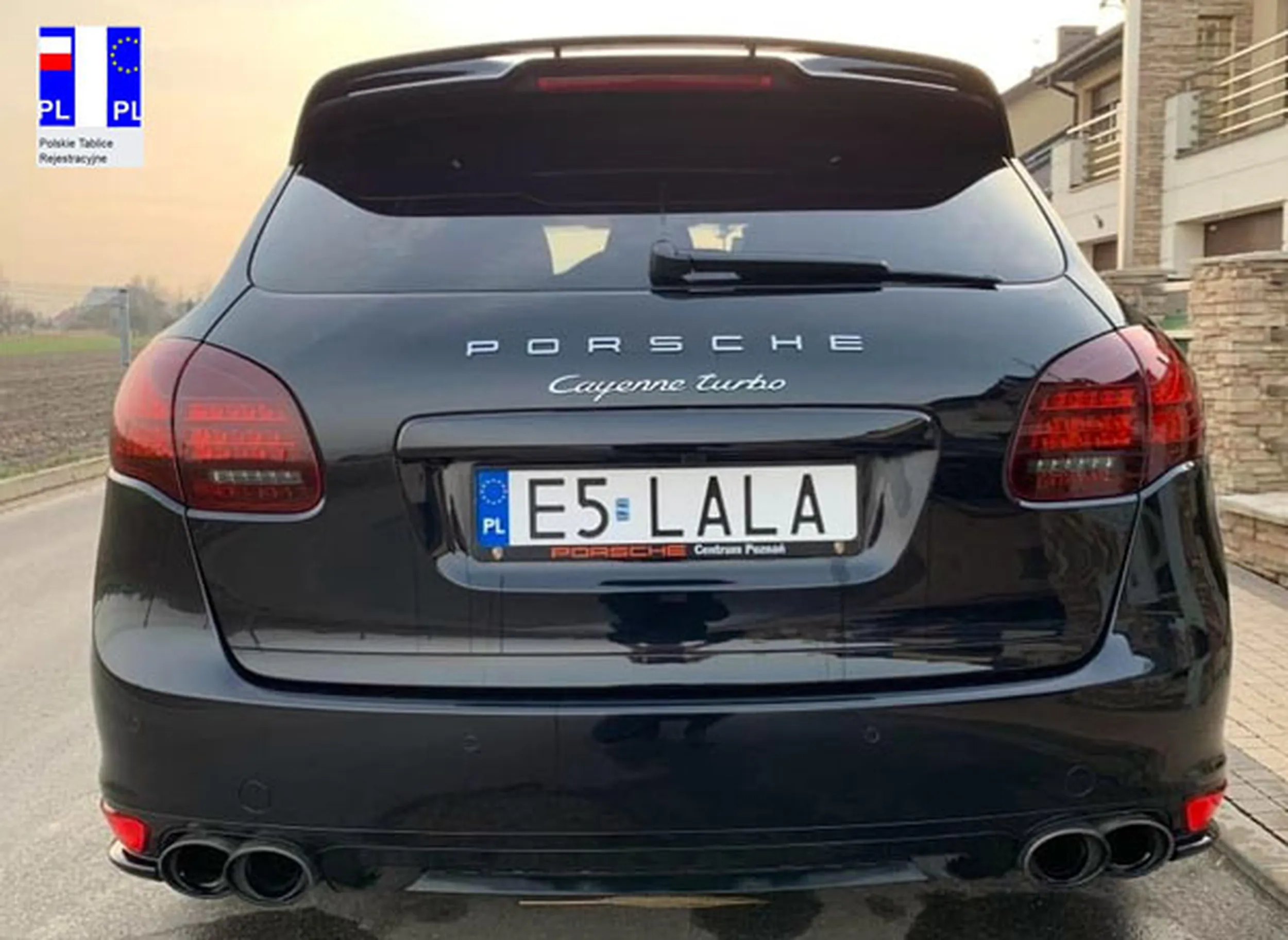 Fajny numer, blacha E5 LALA