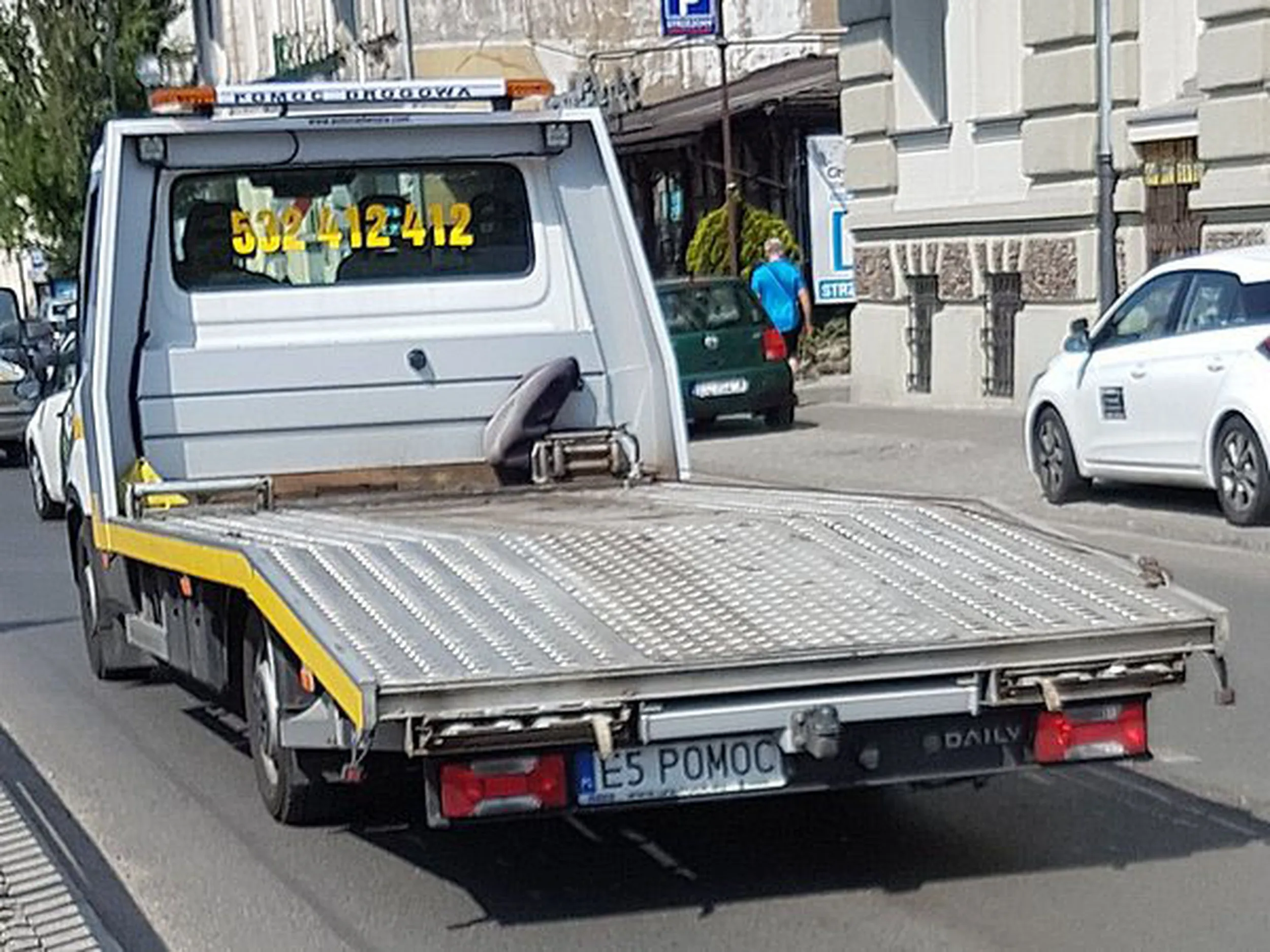 Fajny numer, blacha E5 POMOC