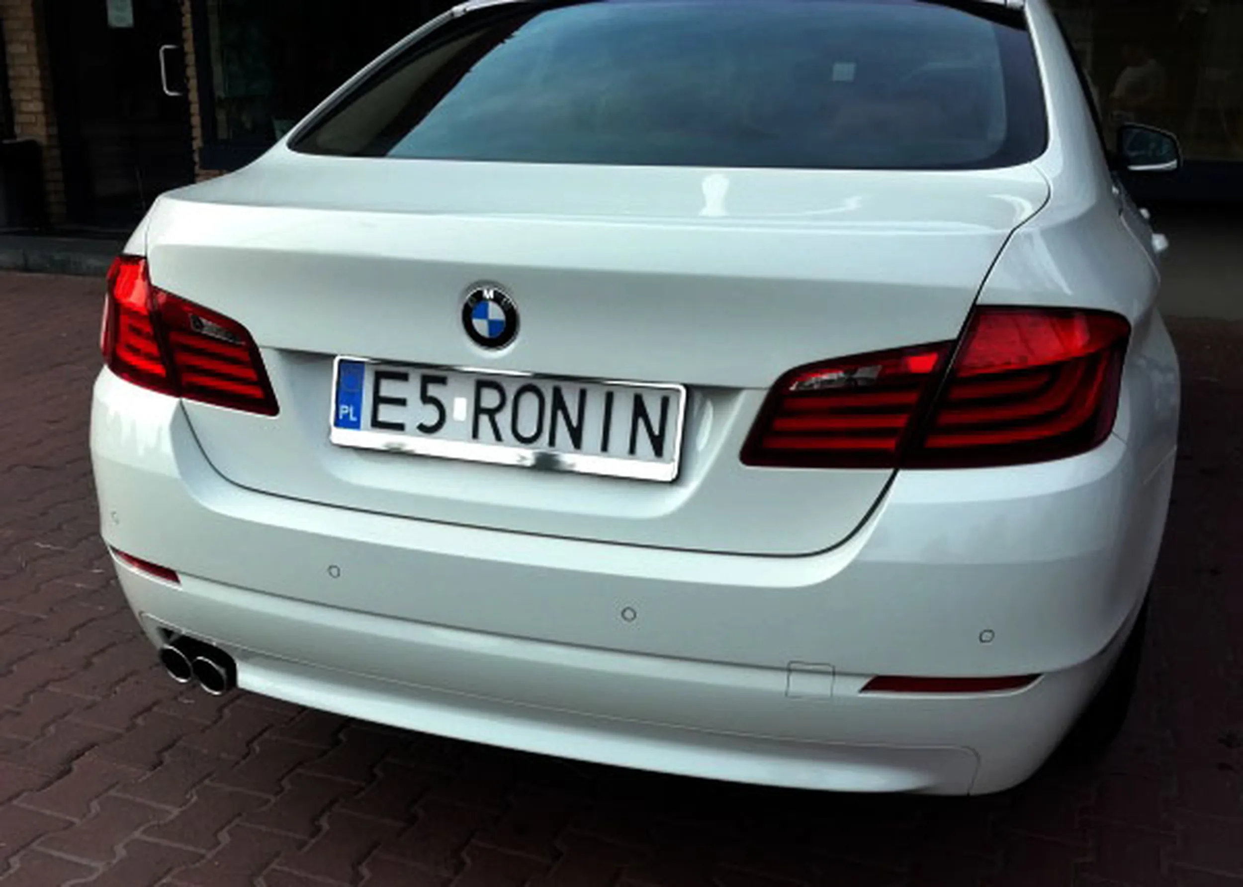 Fajny numer, blacha E5 RONIN