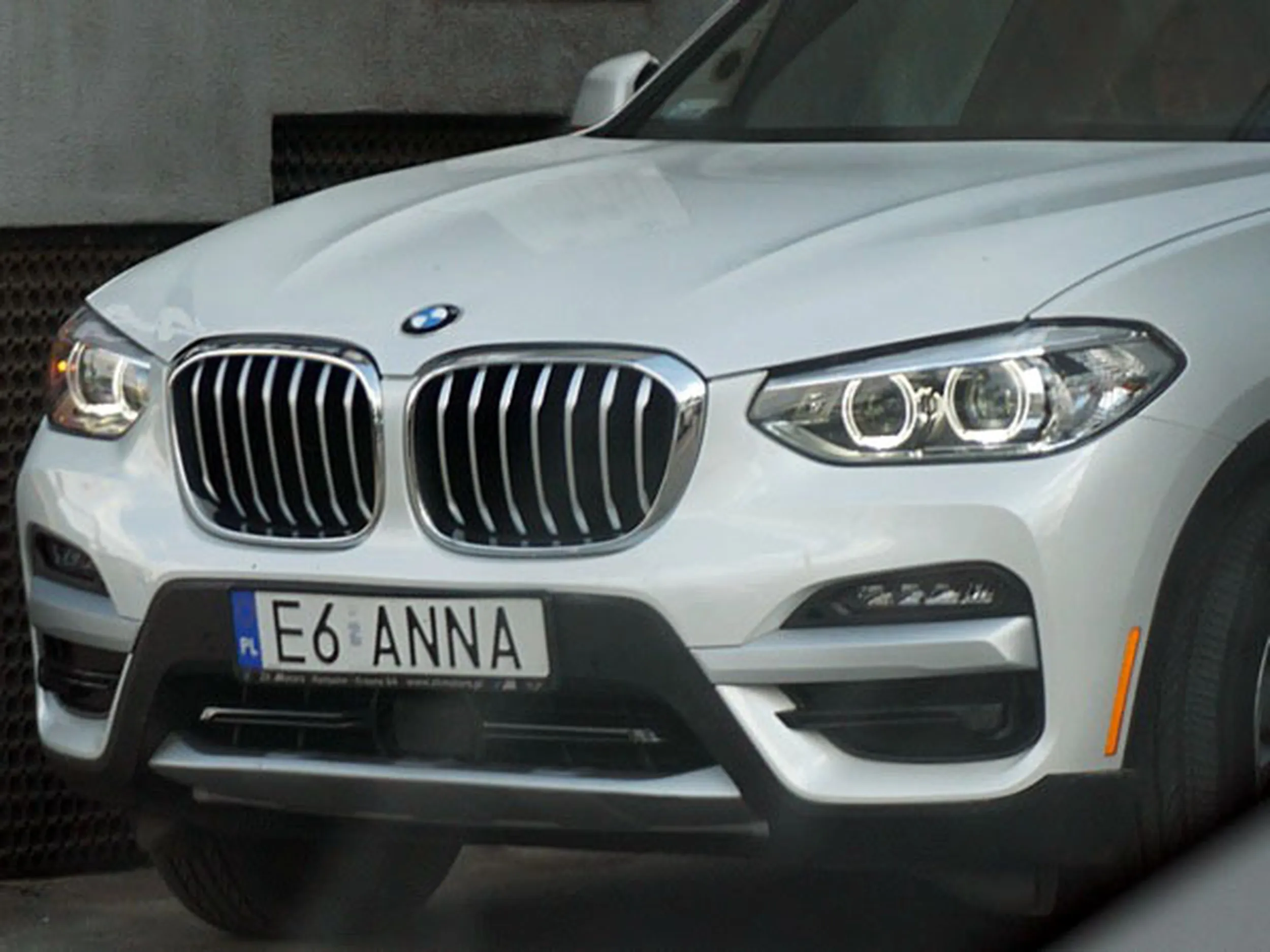 Fajny numer, blacha E6 ANNA