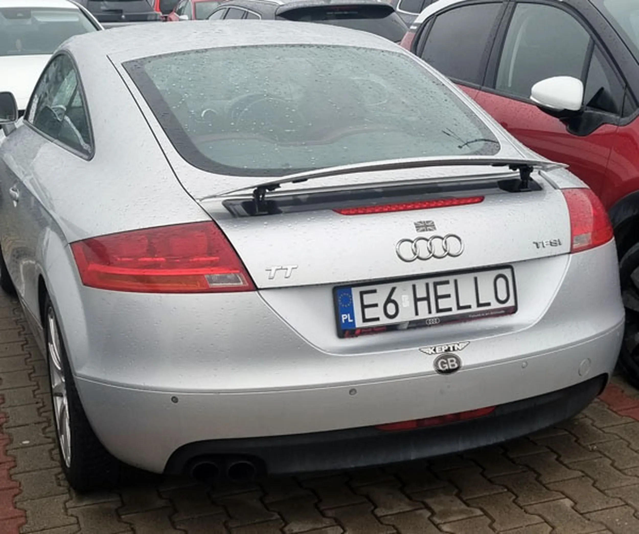 Fajny numer, blacha E6 HELLO