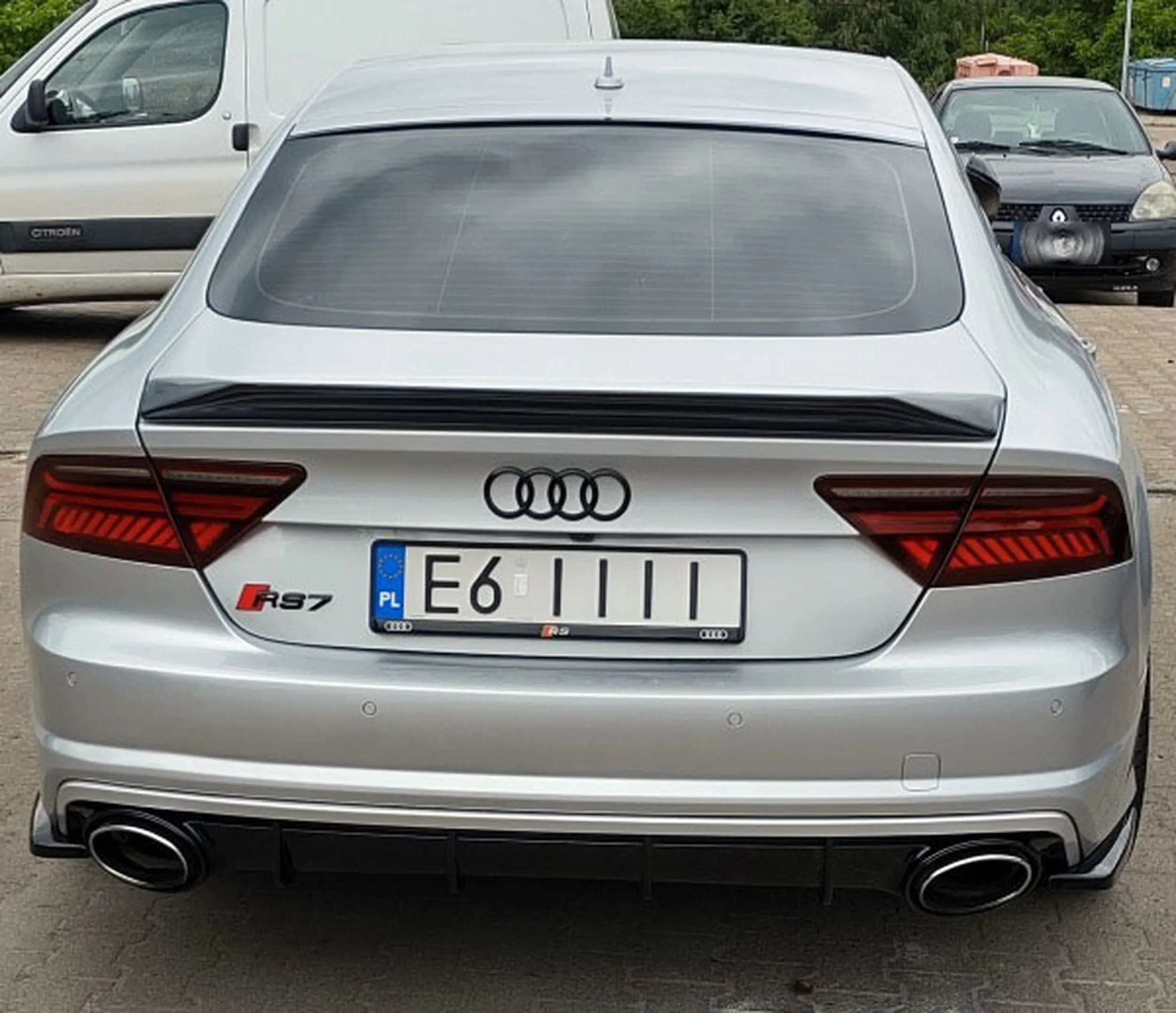 Fajny numer, blacha E6 IIII