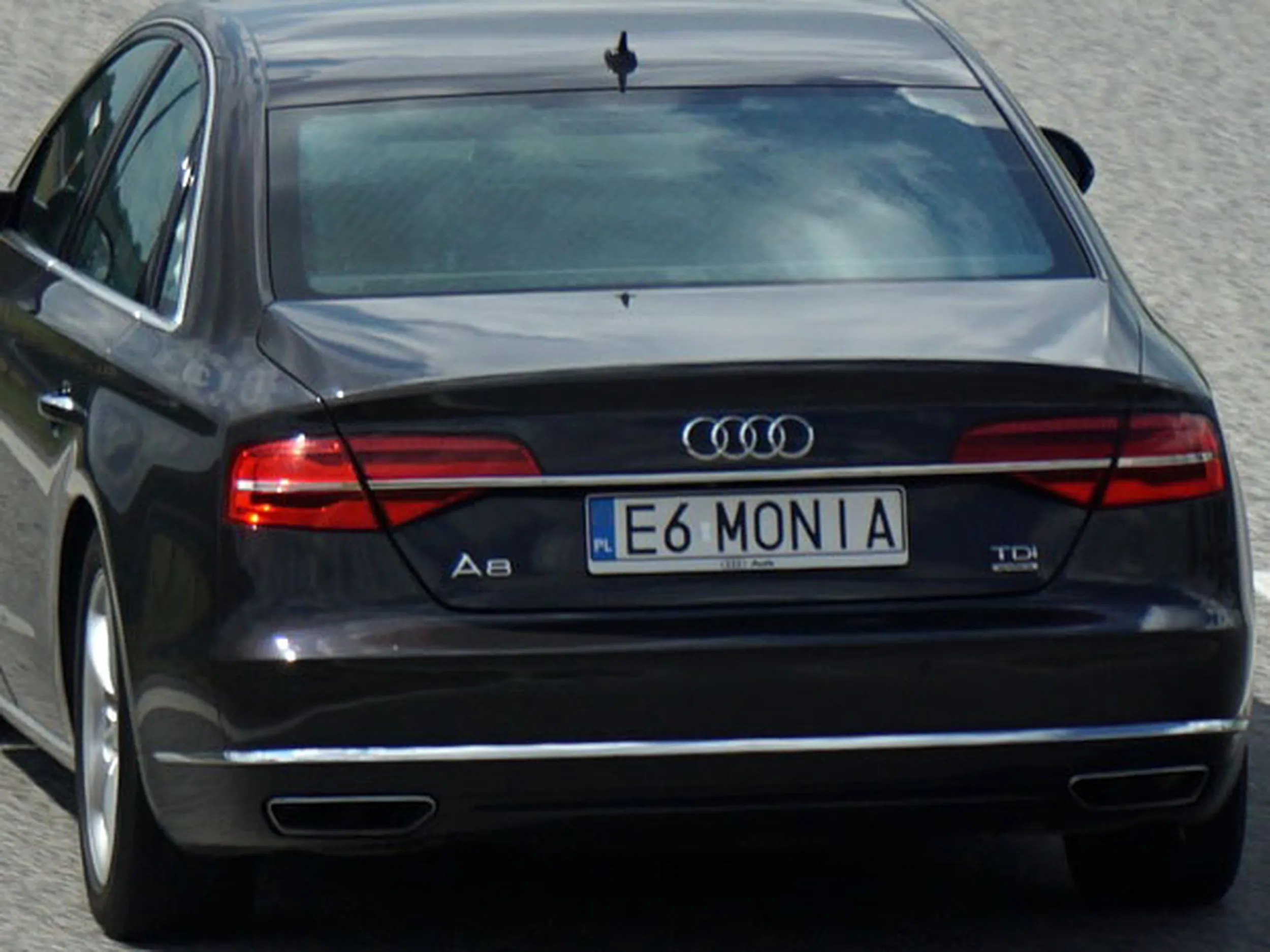 Fajny numer, blacha E6 MONIA