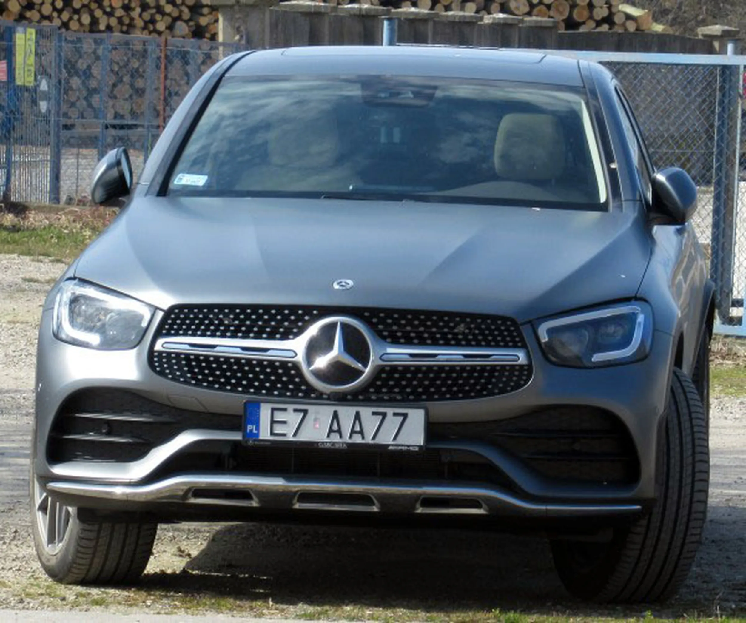 Fajny numer, blacha E7 AA77