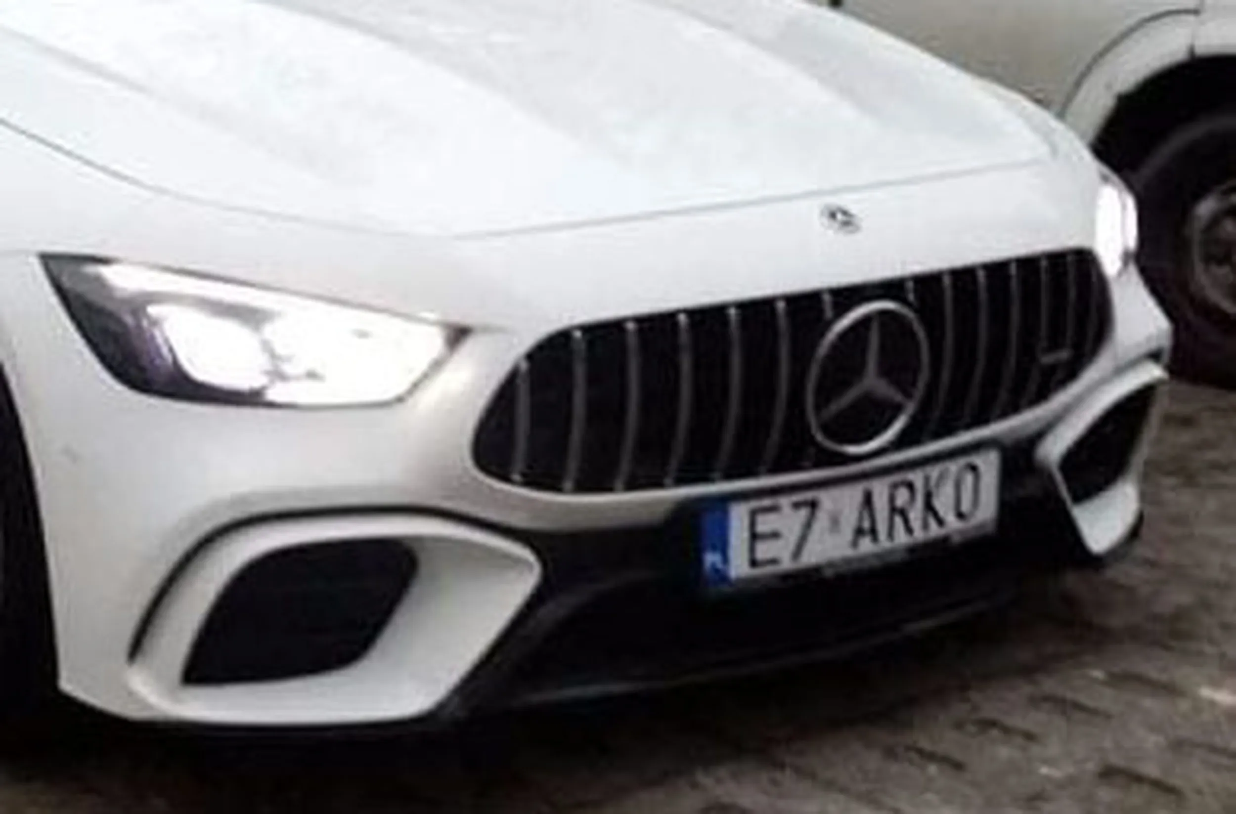 Fajny numer, blacha E7 ARKO