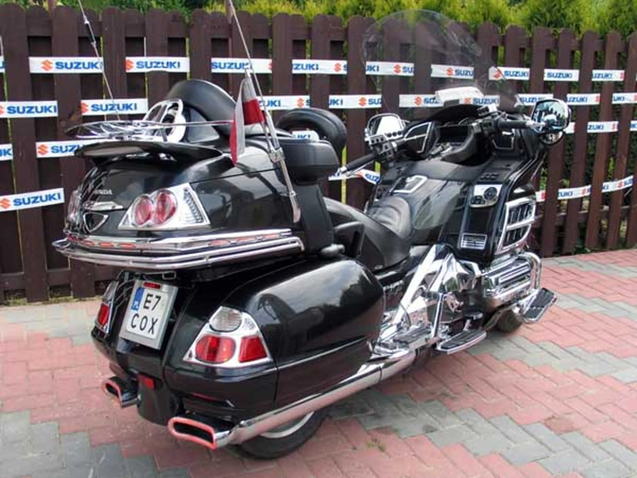 Fajny numer, blacha E7 COX